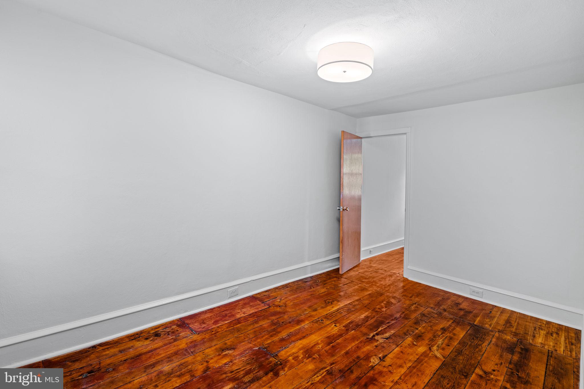 PASSYUNK SQUARE - Residential