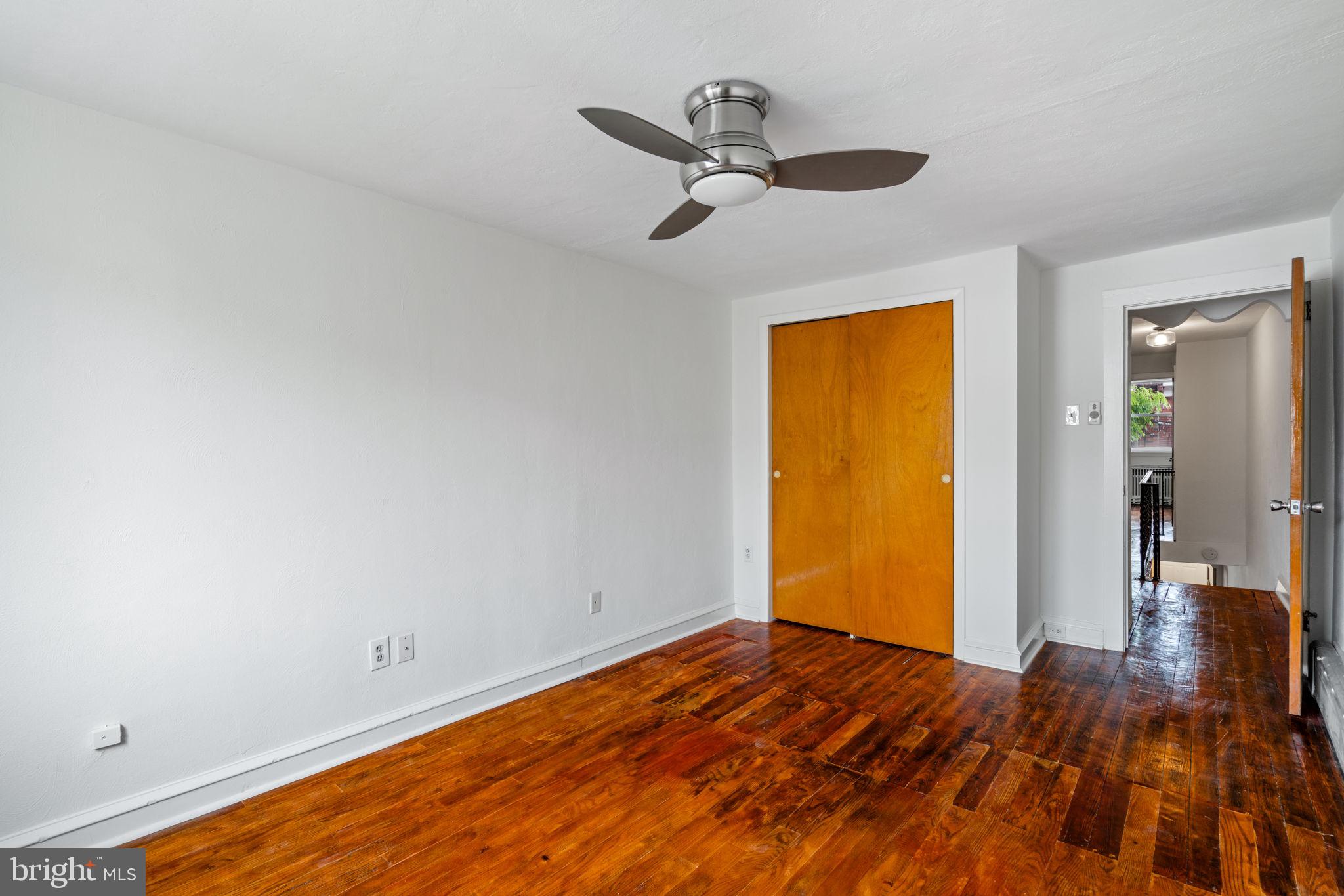 PASSYUNK SQUARE - Residential