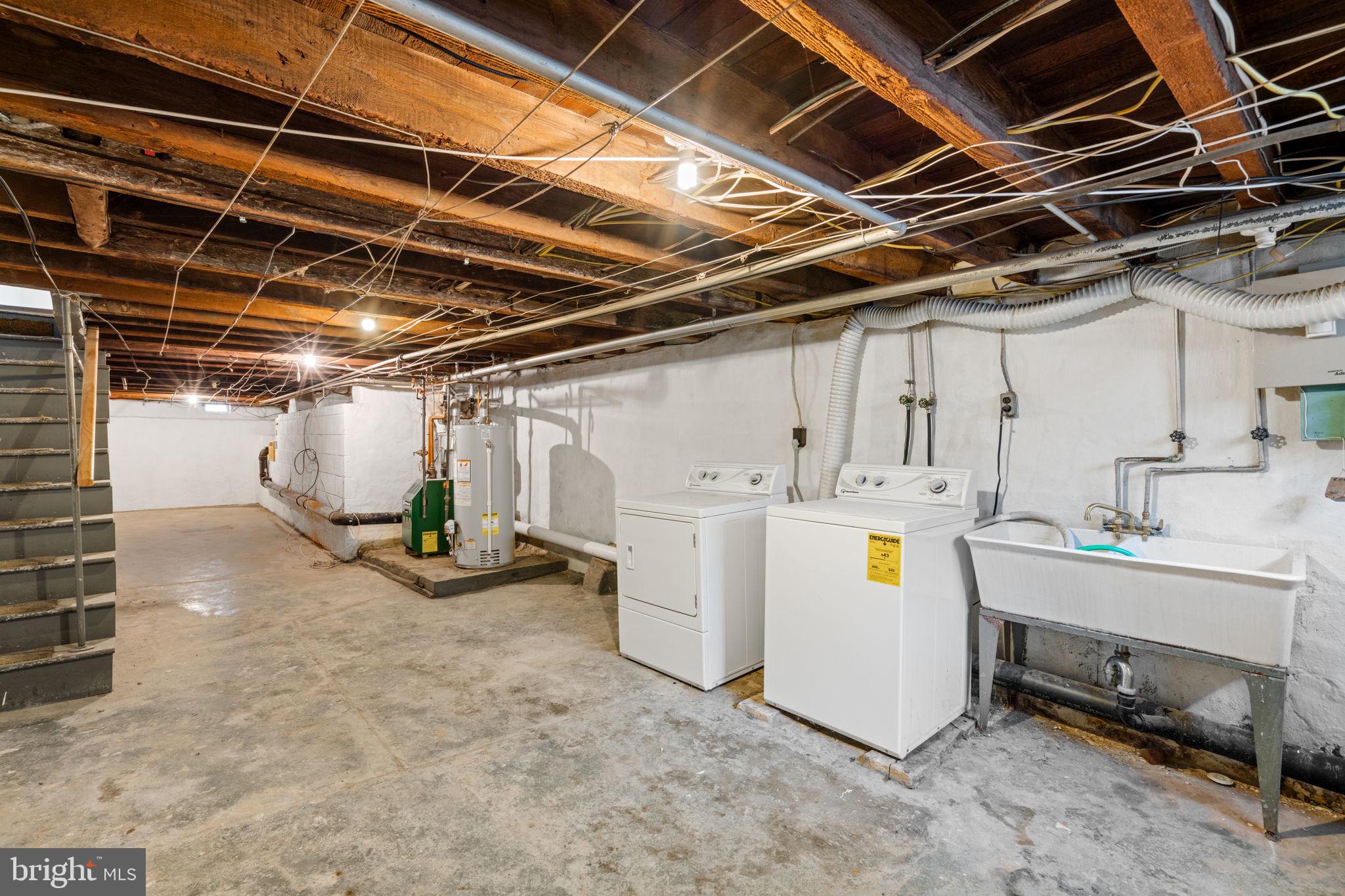 PASSYUNK SQUARE - Residential