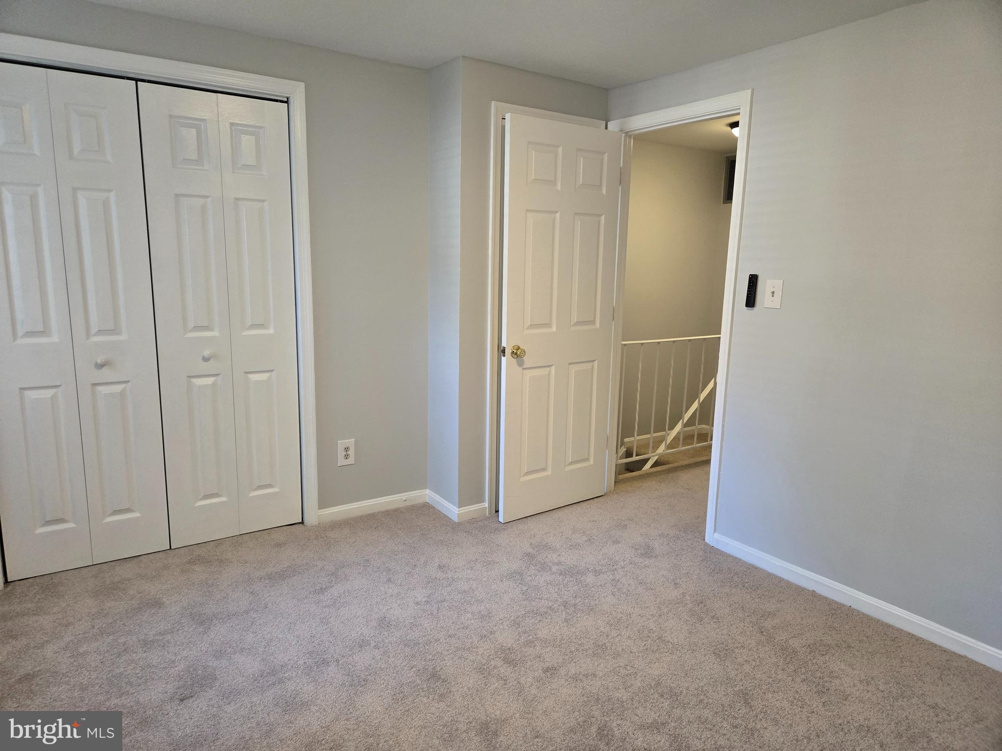 ESSEX PLACE - Residential Lease