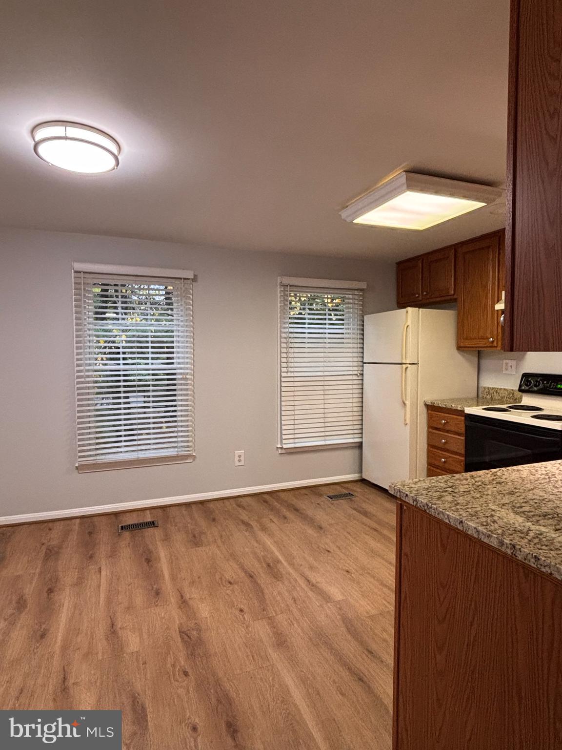 ESSEX PLACE - Residential Lease