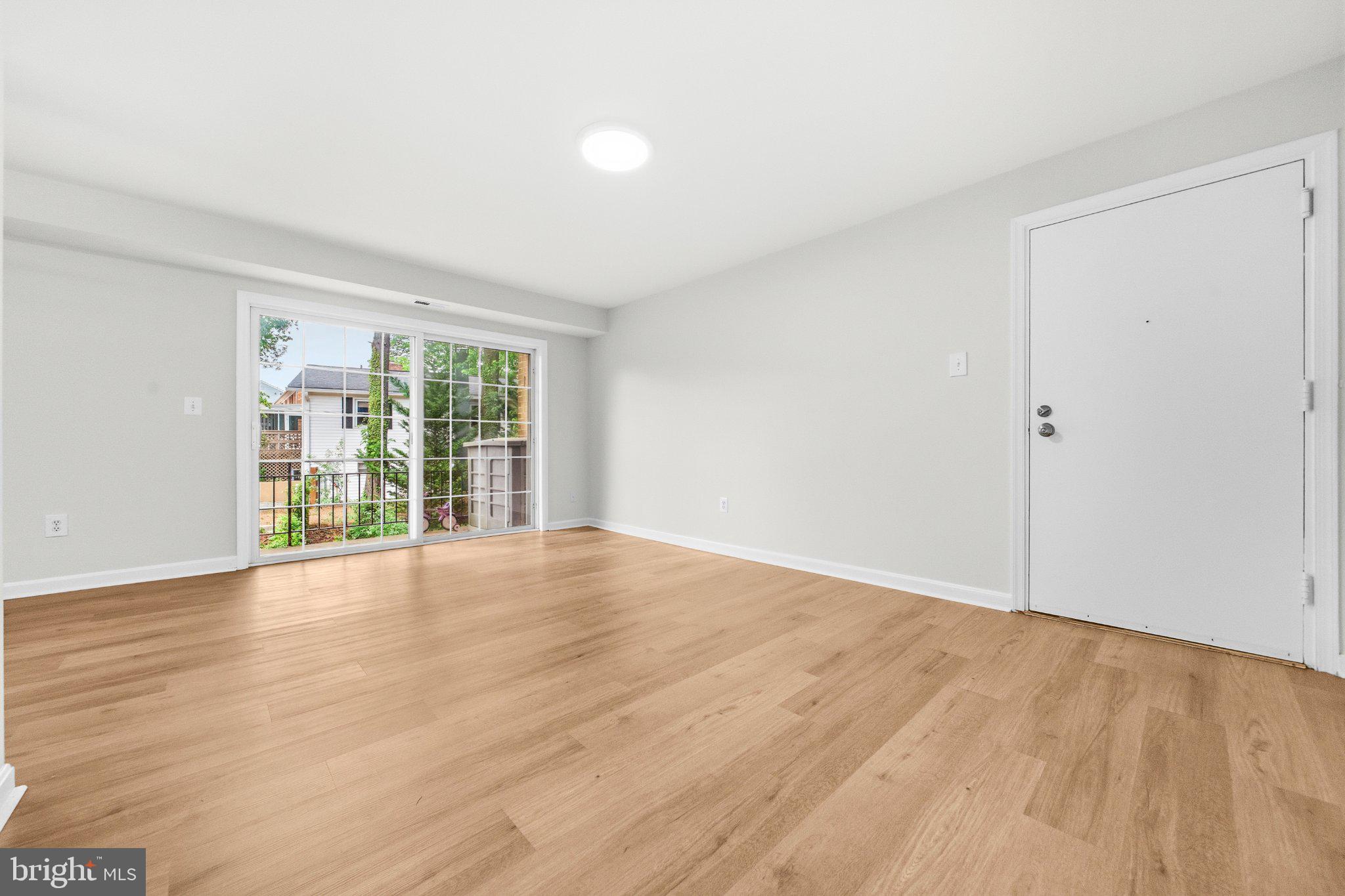 WARRENTON GARDENS - Residential