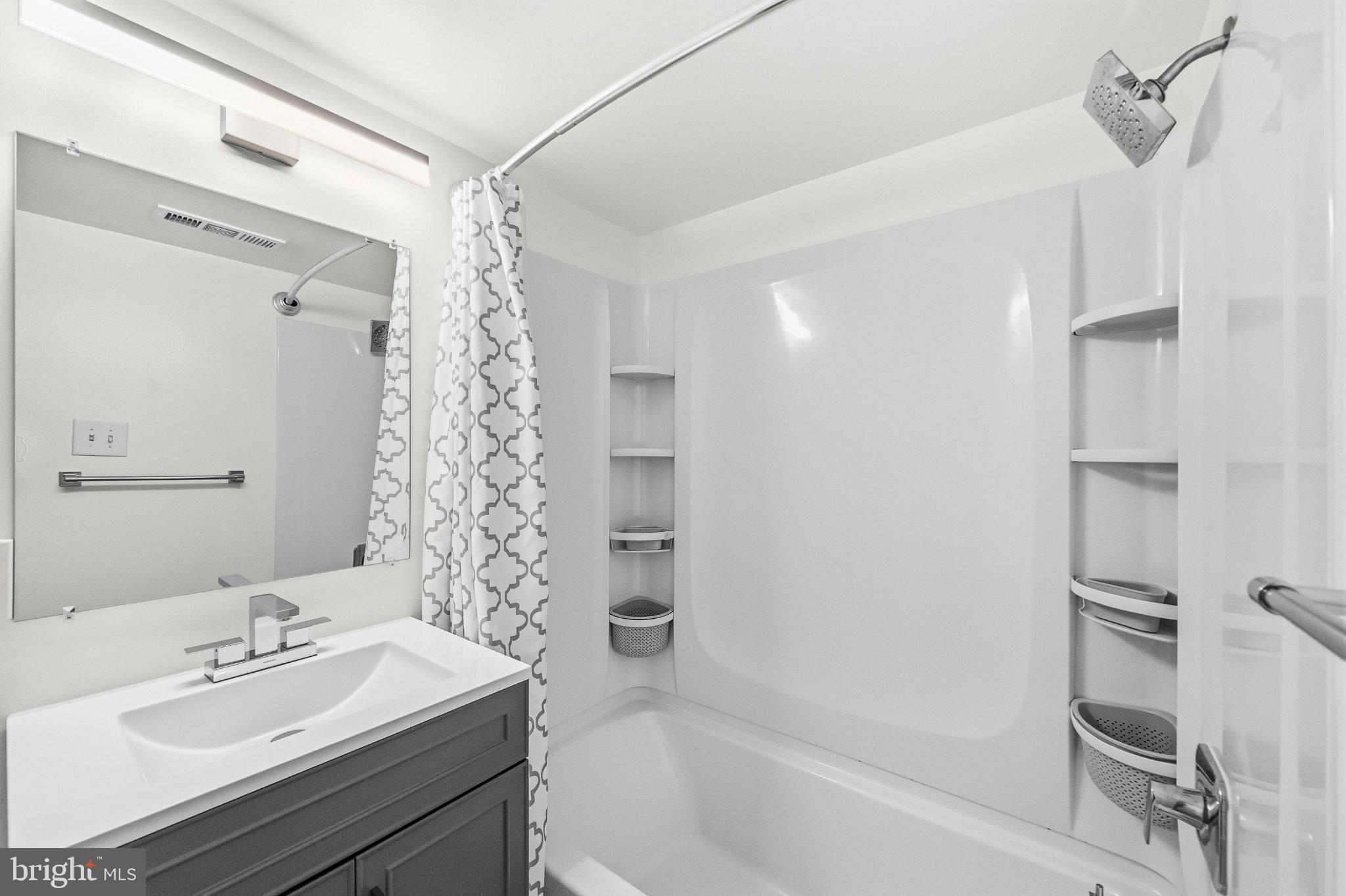 WARRENTON GARDENS - Residential