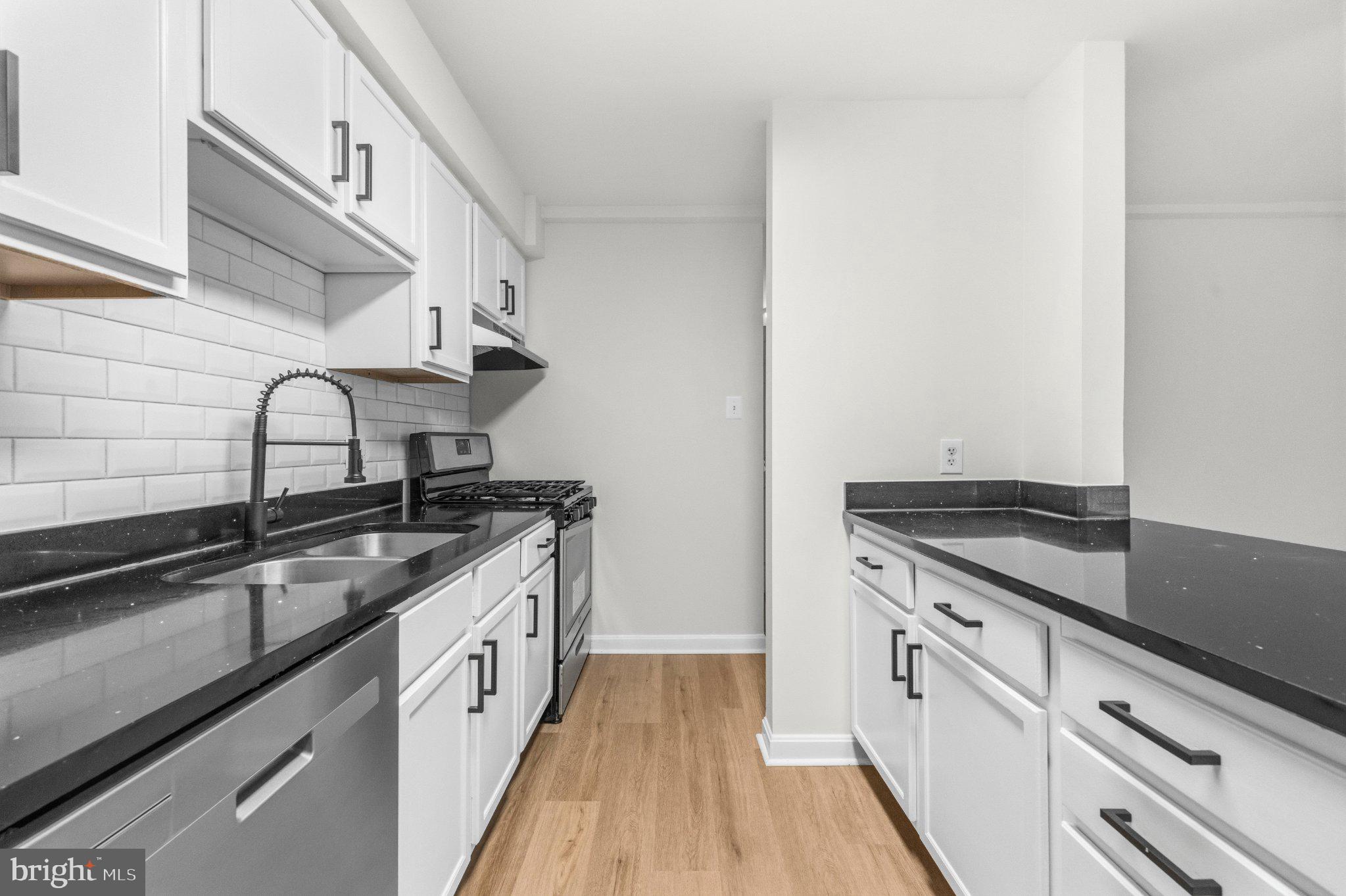 WARRENTON GARDENS - Residential