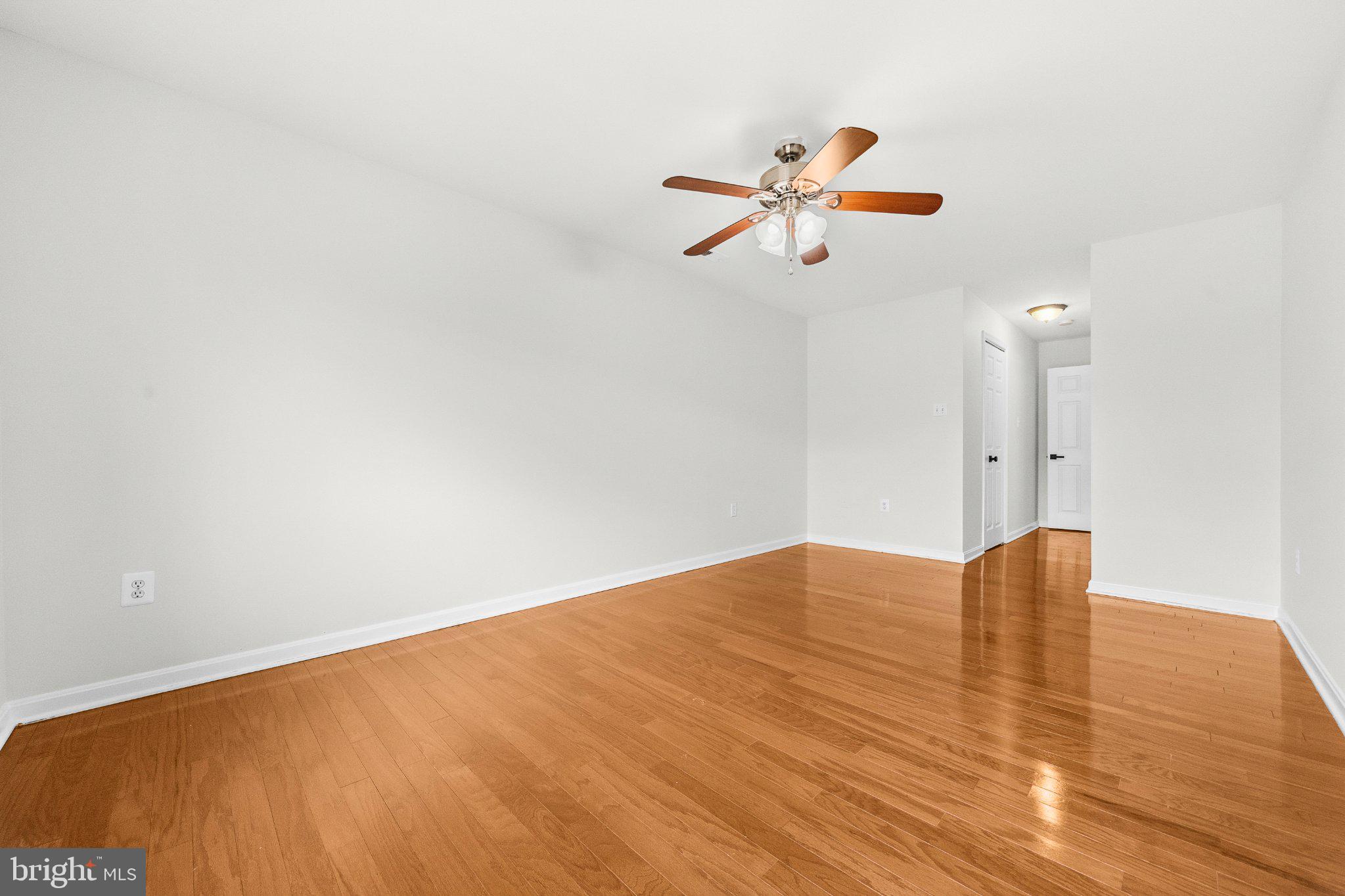 WARRENTON GARDENS - Residential