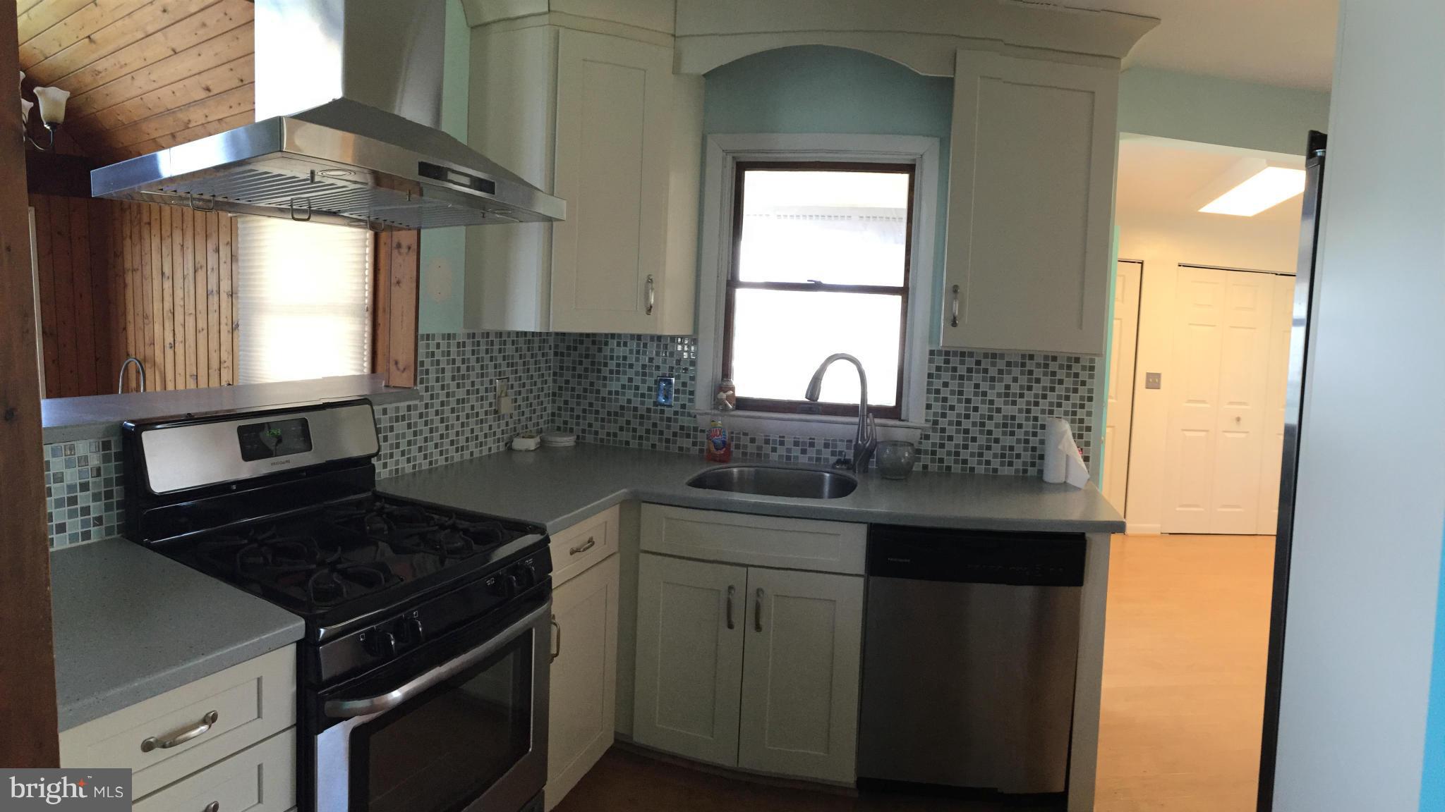 HARBOR VIEW - Residential Lease