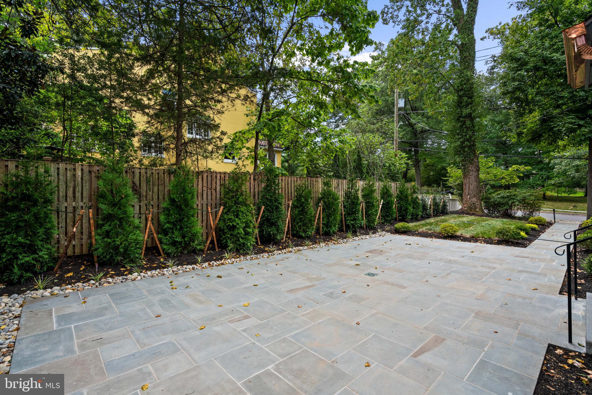 CHEVY CHASE - Residential