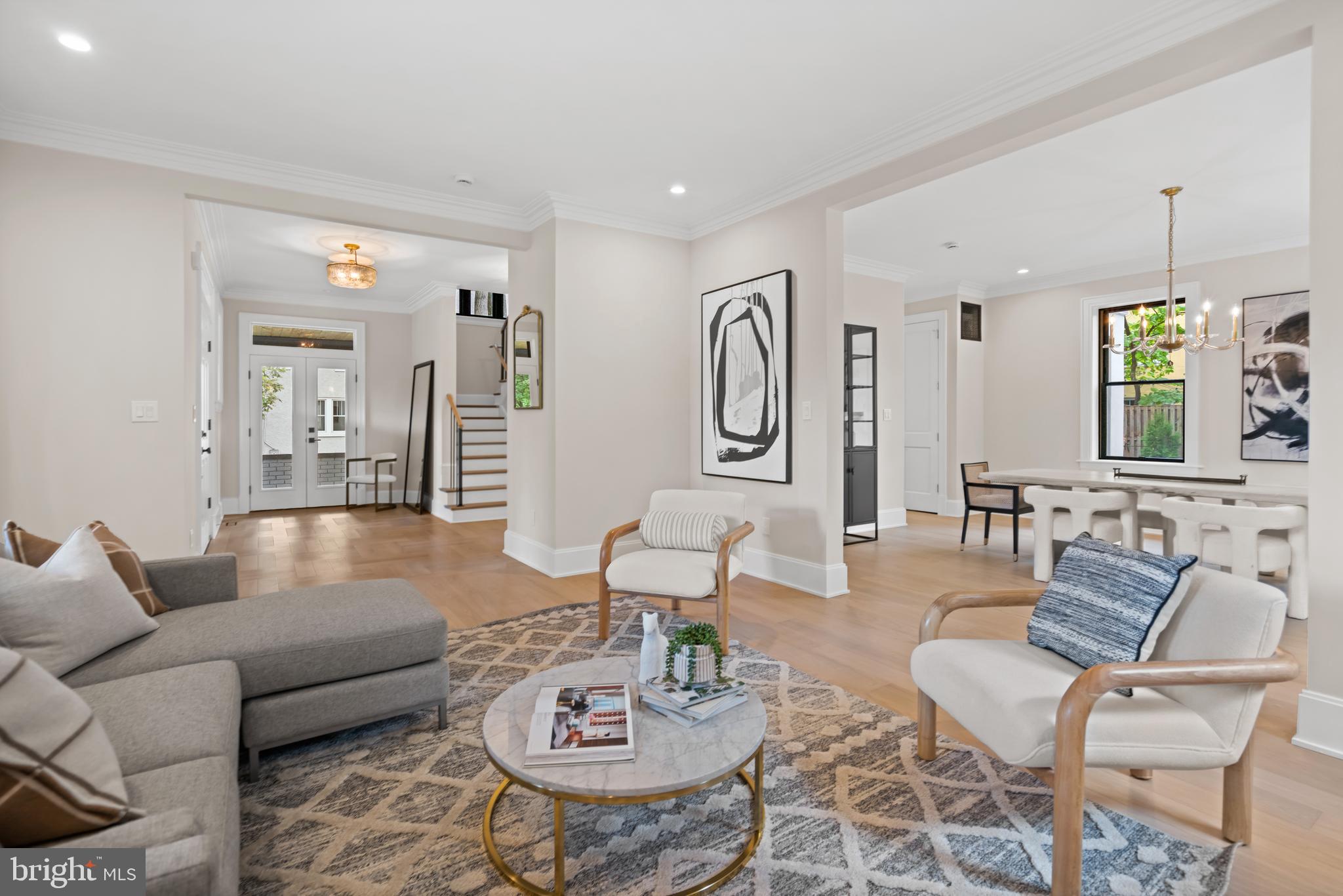 CHEVY CHASE - Residential