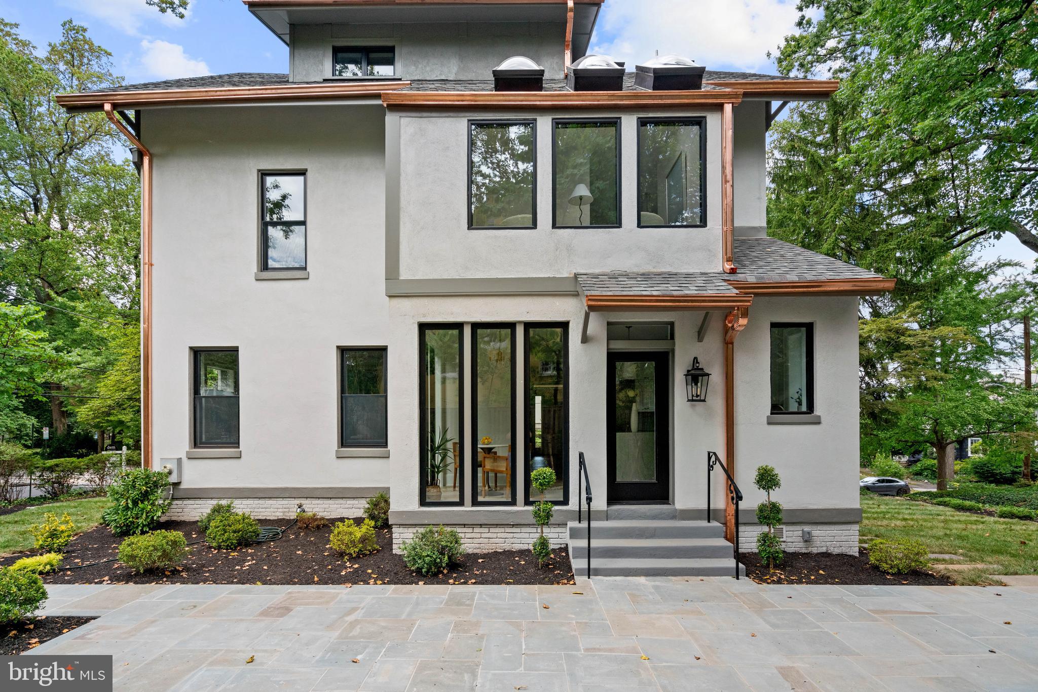 CHEVY CHASE - Residential