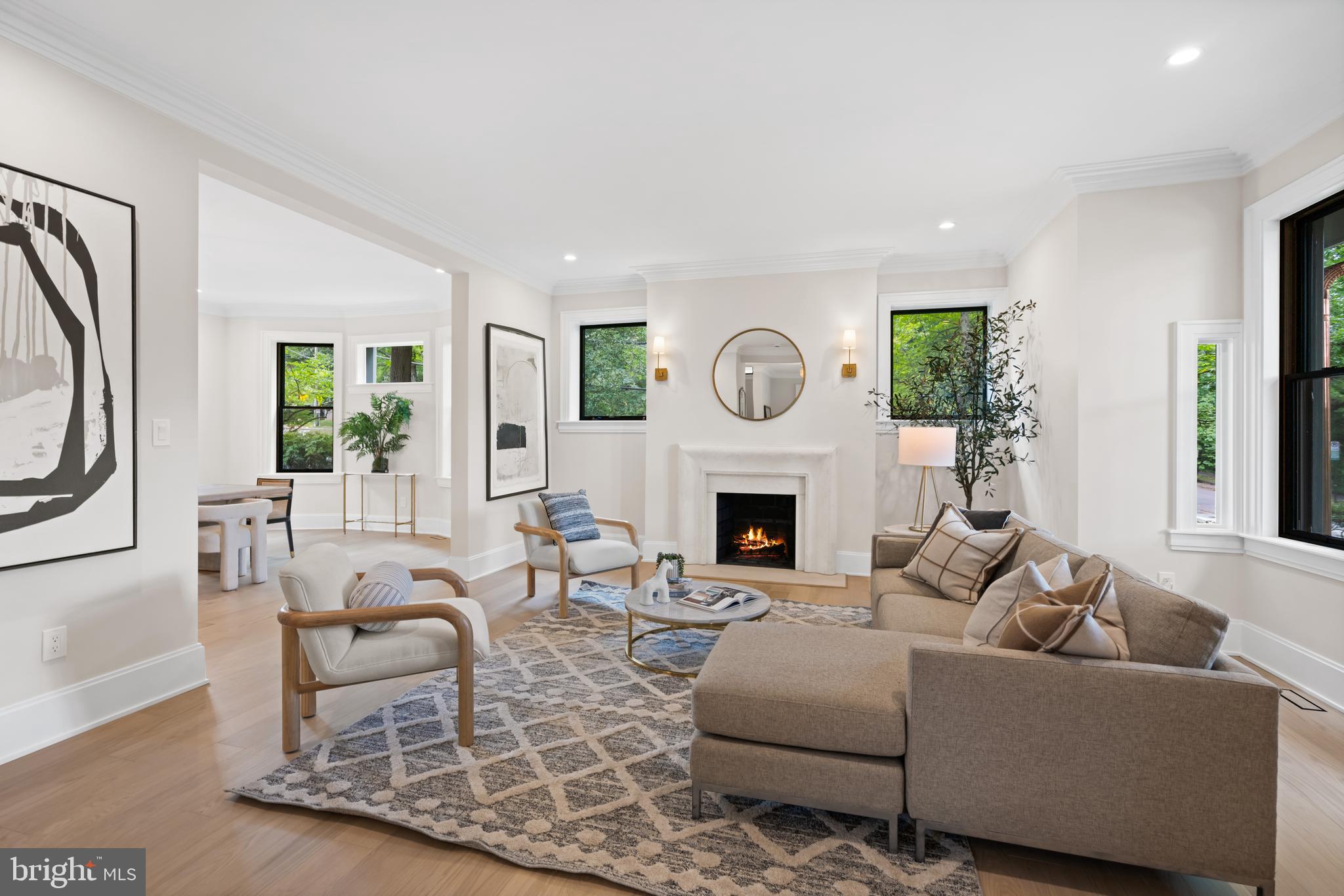 CHEVY CHASE - Residential