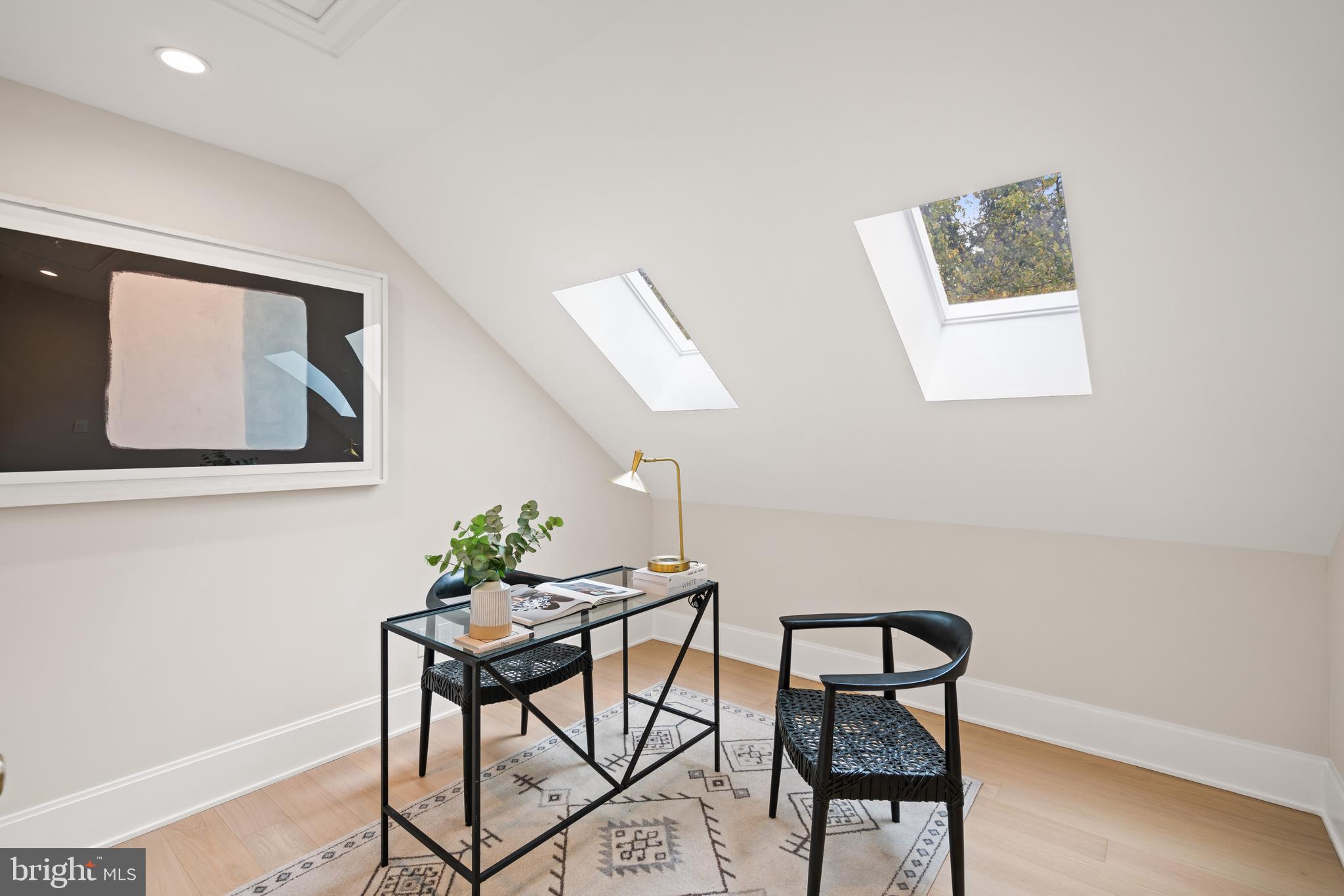 CHEVY CHASE - Residential