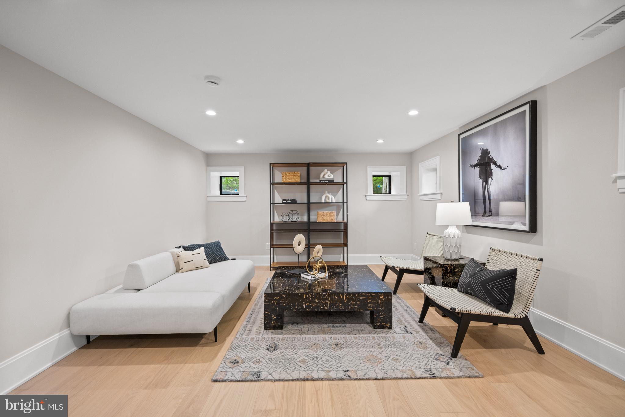 CHEVY CHASE - Residential