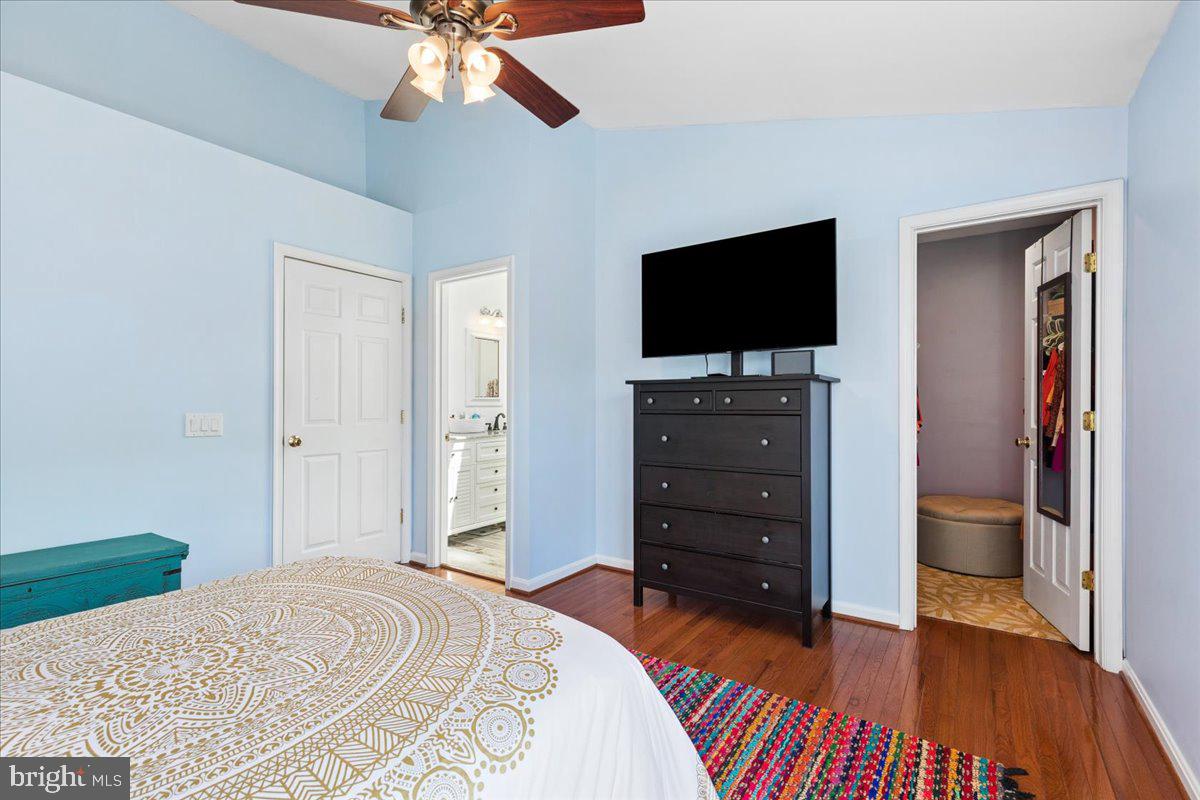 SOUTH RIVER COLONY - Residential