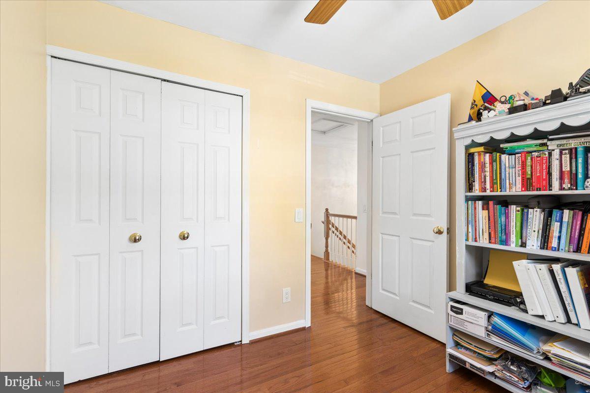SOUTH RIVER COLONY - Residential