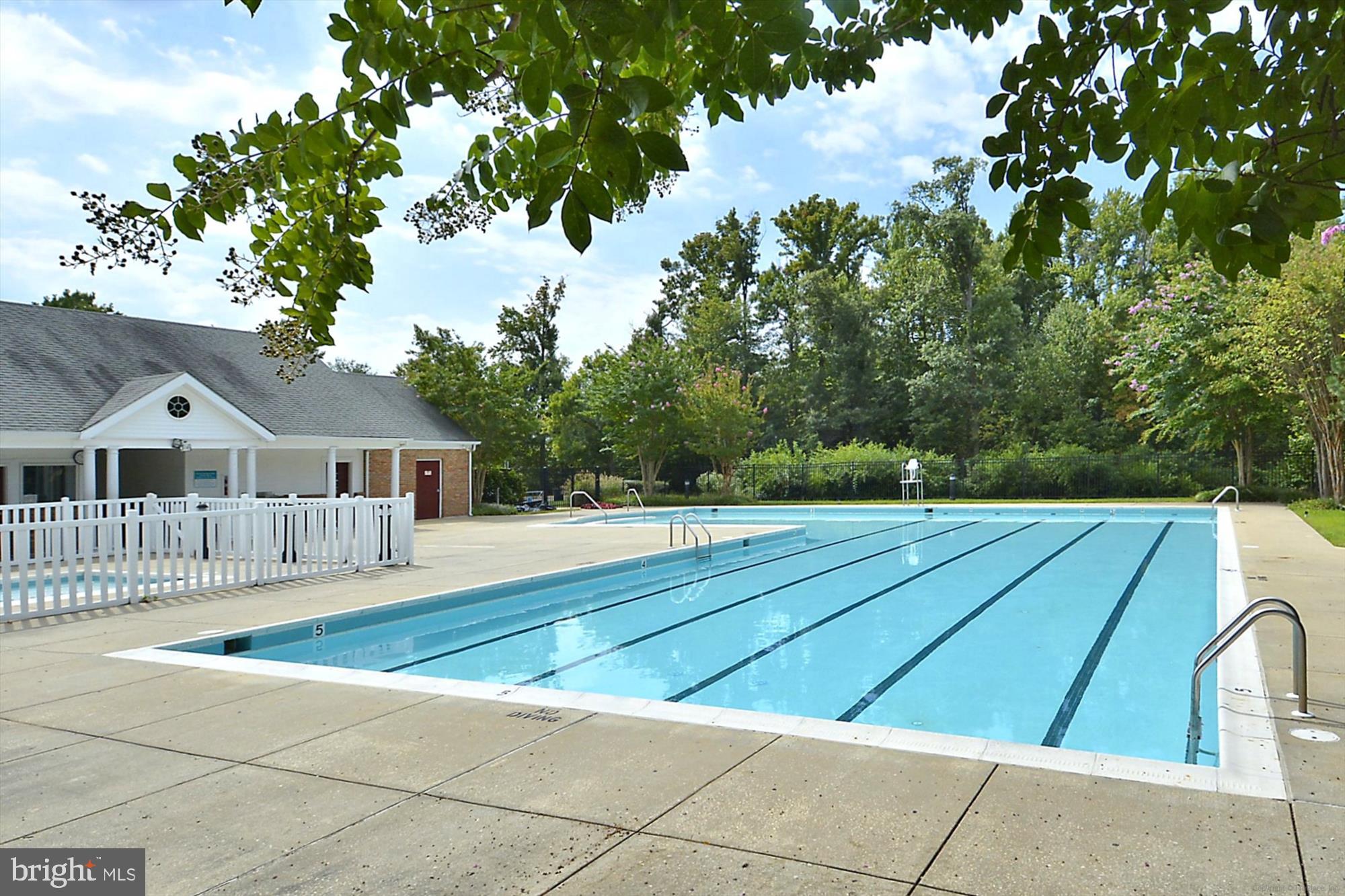 SOUTH RIVER COLONY - Residential