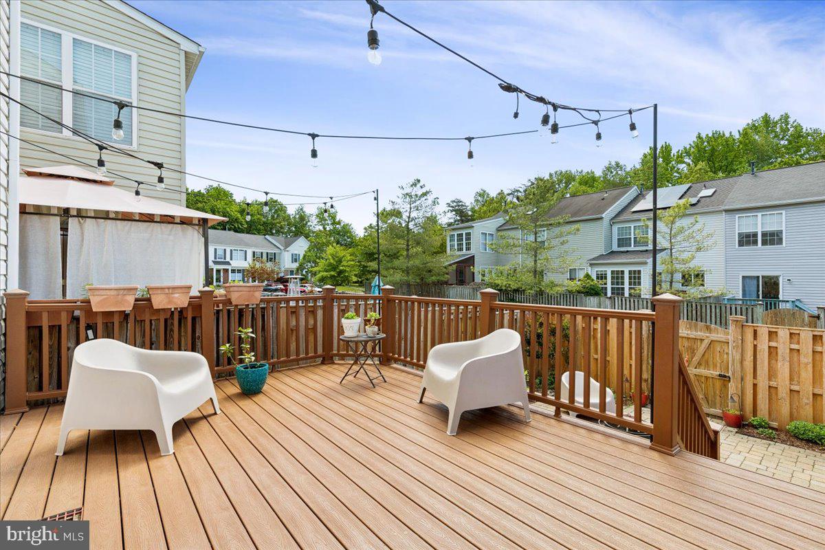 SOUTH RIVER COLONY - Residential