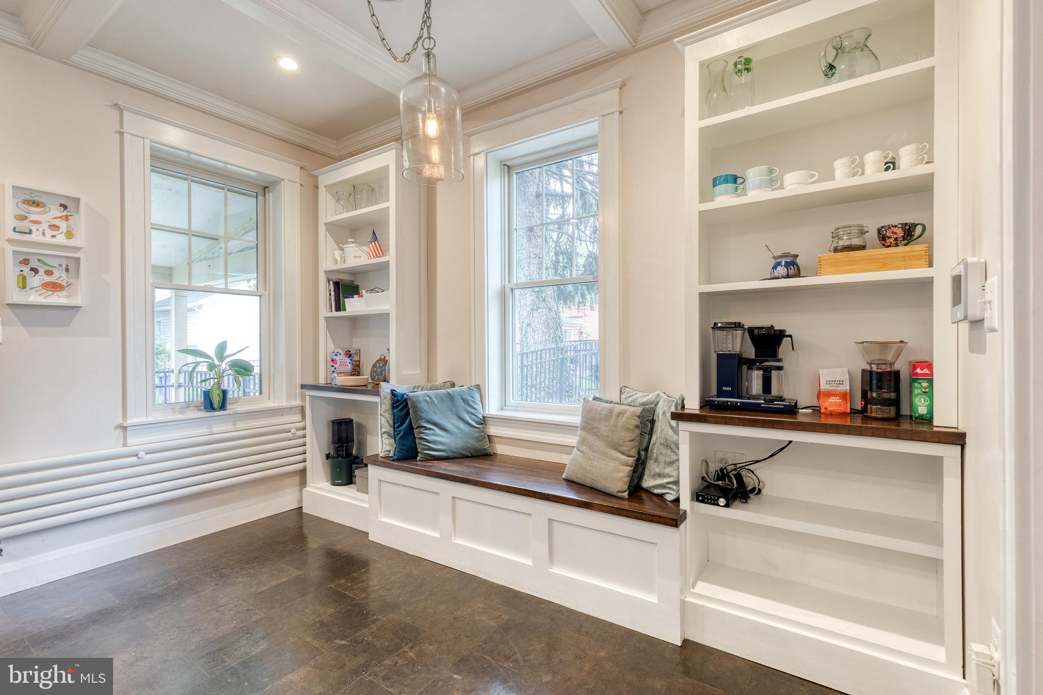 MAYFIELD - Residential