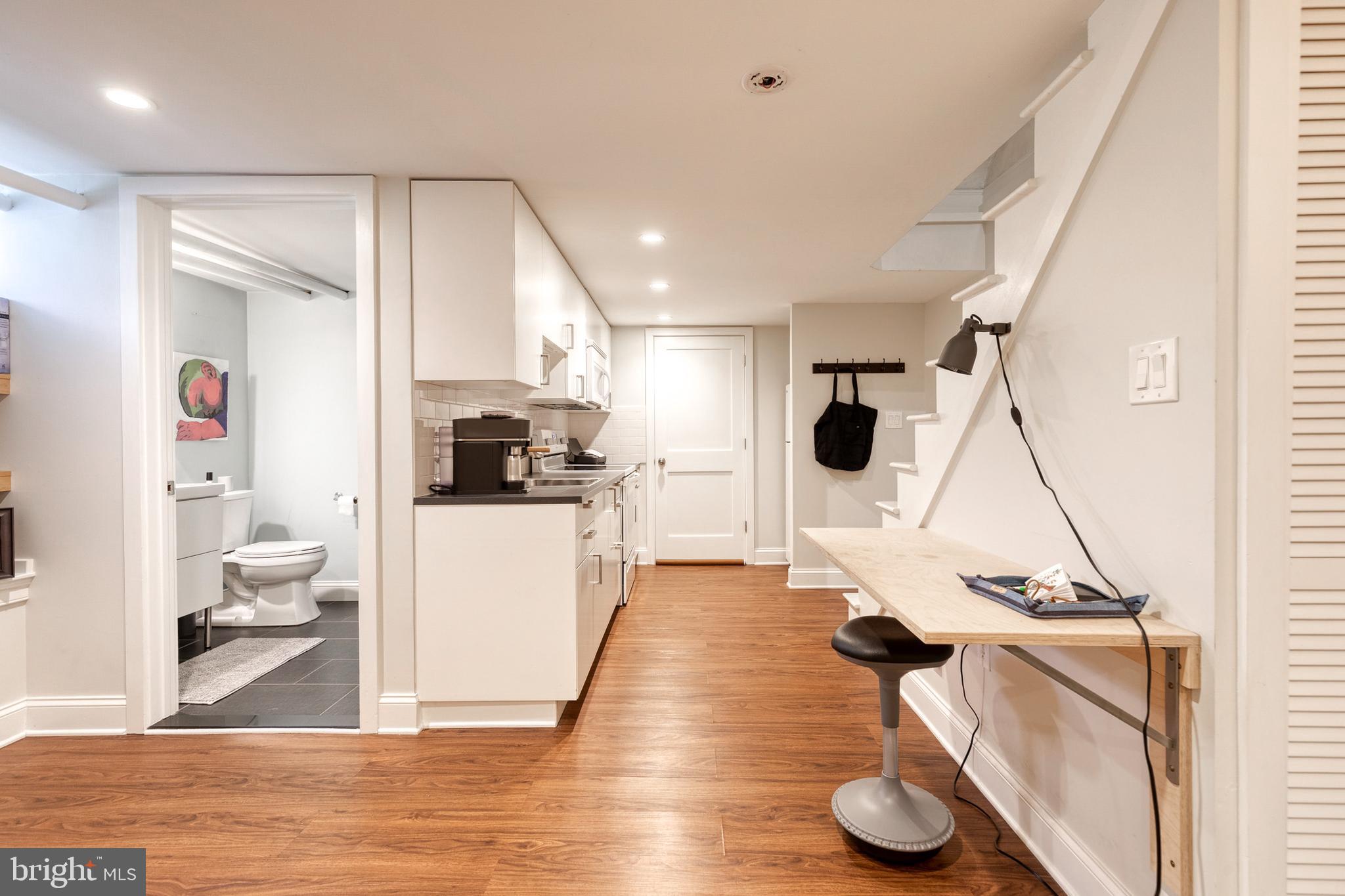 MAYFIELD - Residential