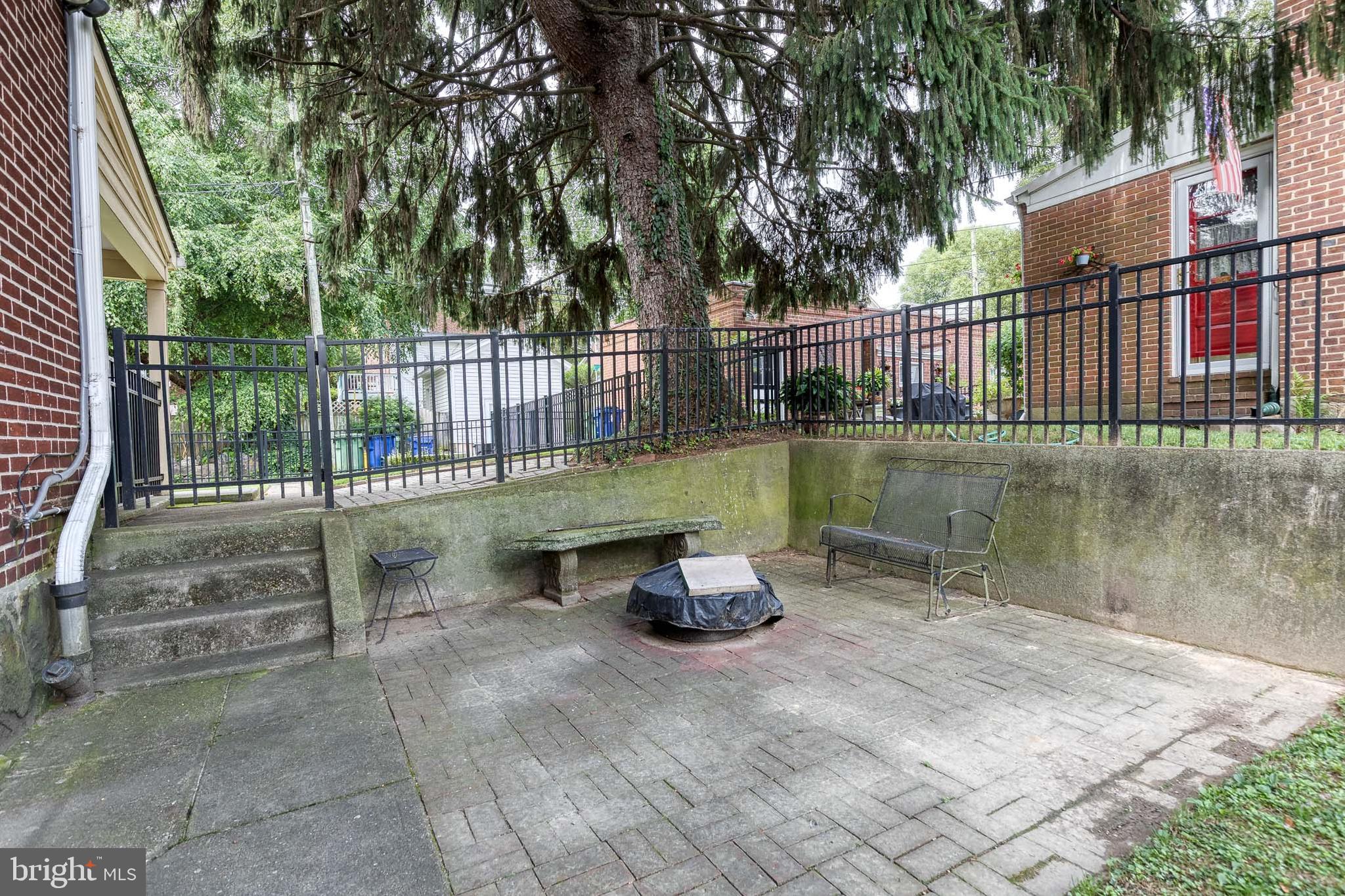 MAYFIELD - Residential