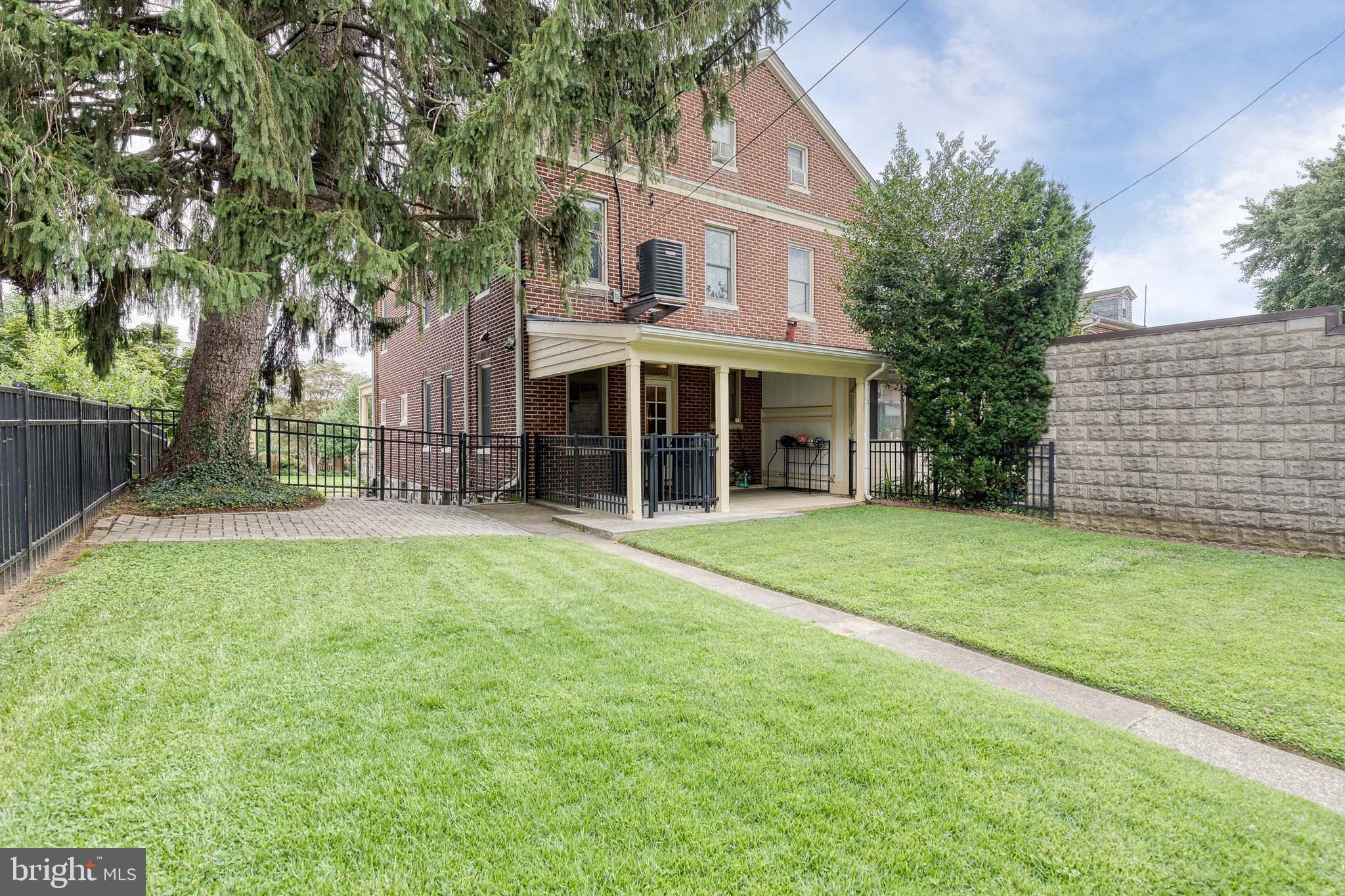 MAYFIELD - Residential