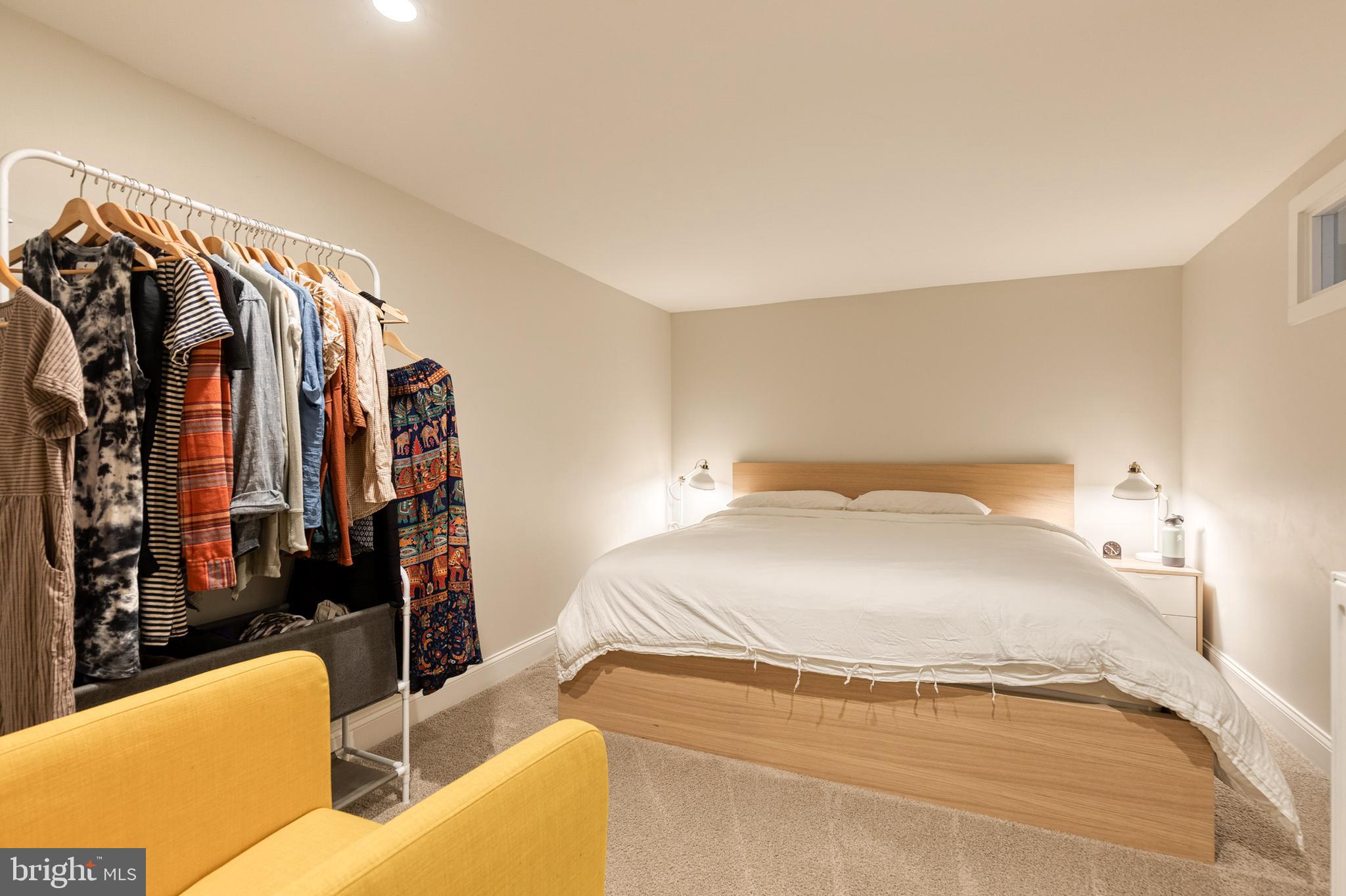 MAYFIELD - Residential