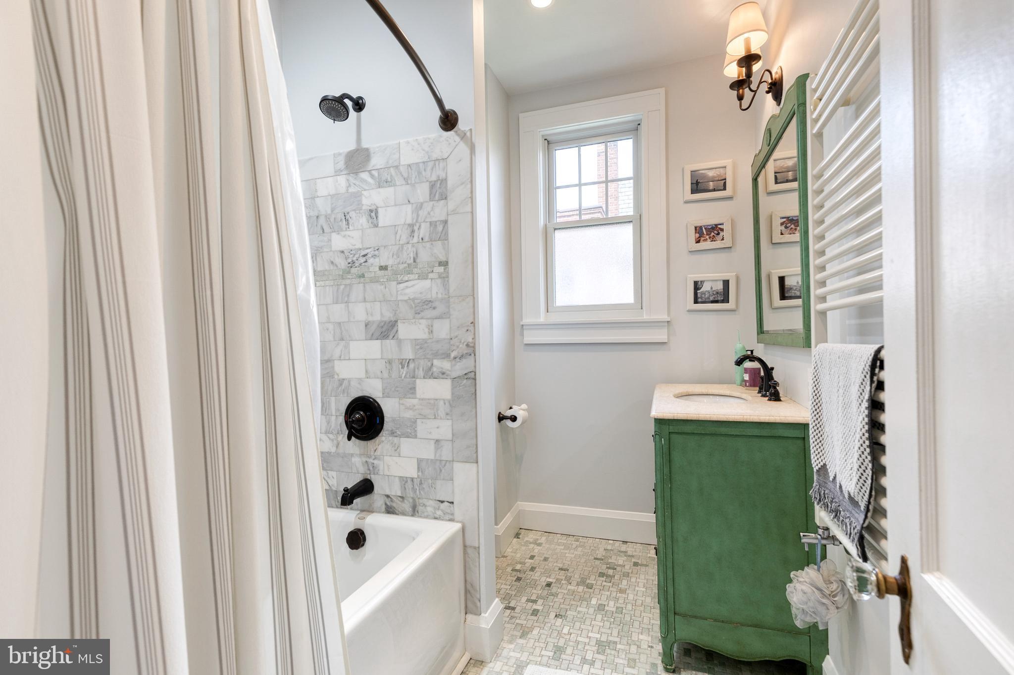 MAYFIELD - Residential