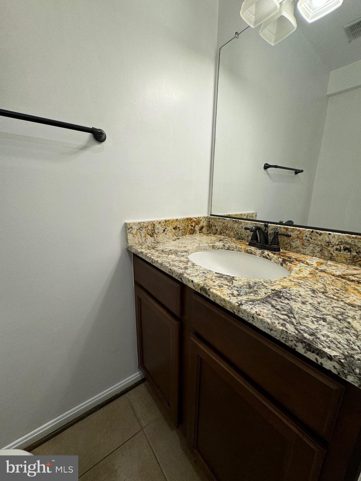 LAKE RIDGE - Residential Lease