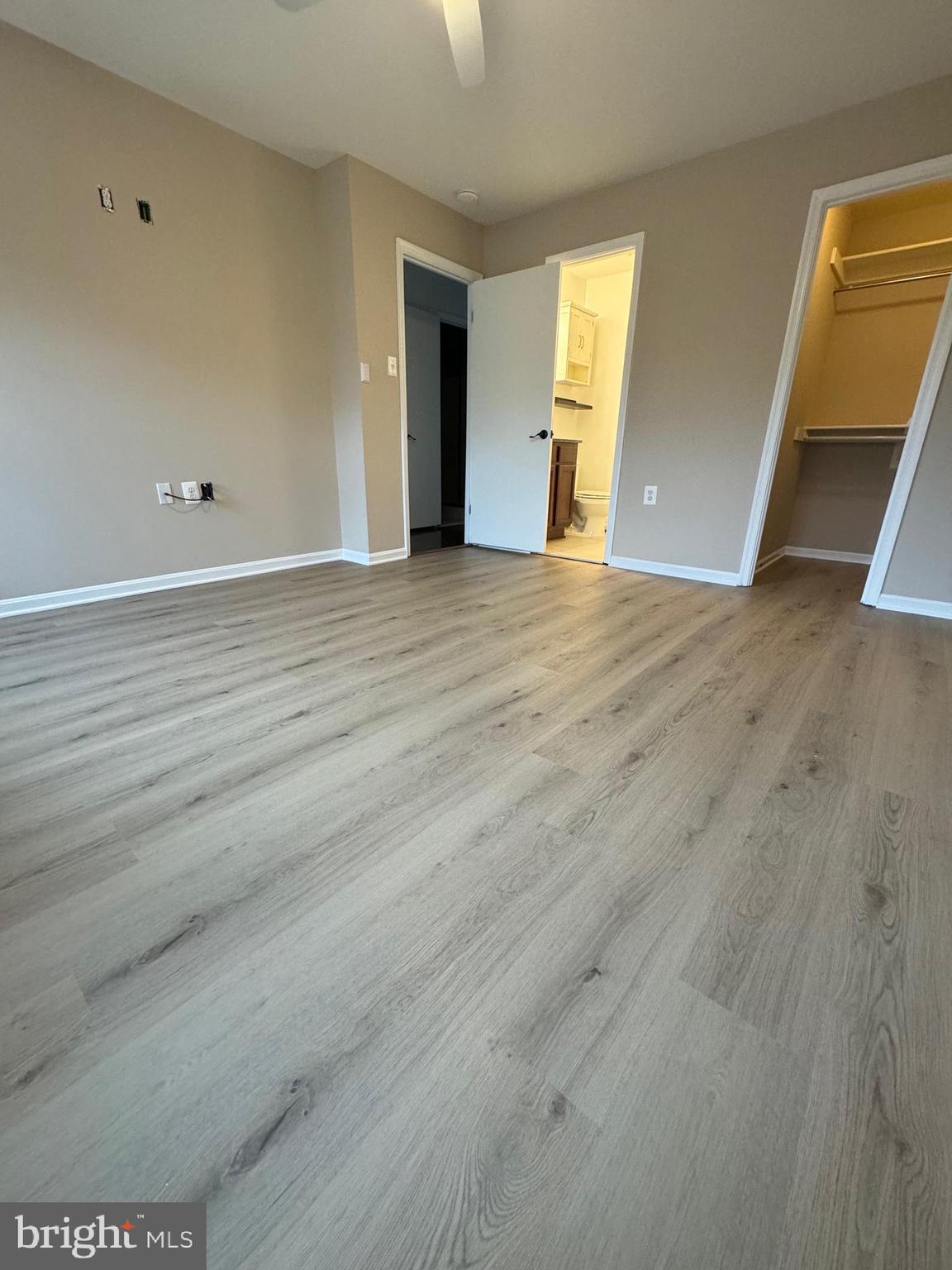 LAKE RIDGE - Residential Lease