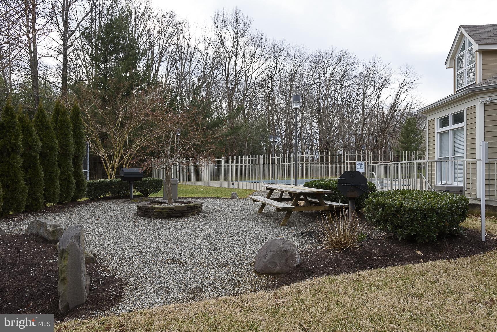 HARBOUR GATES - Residential