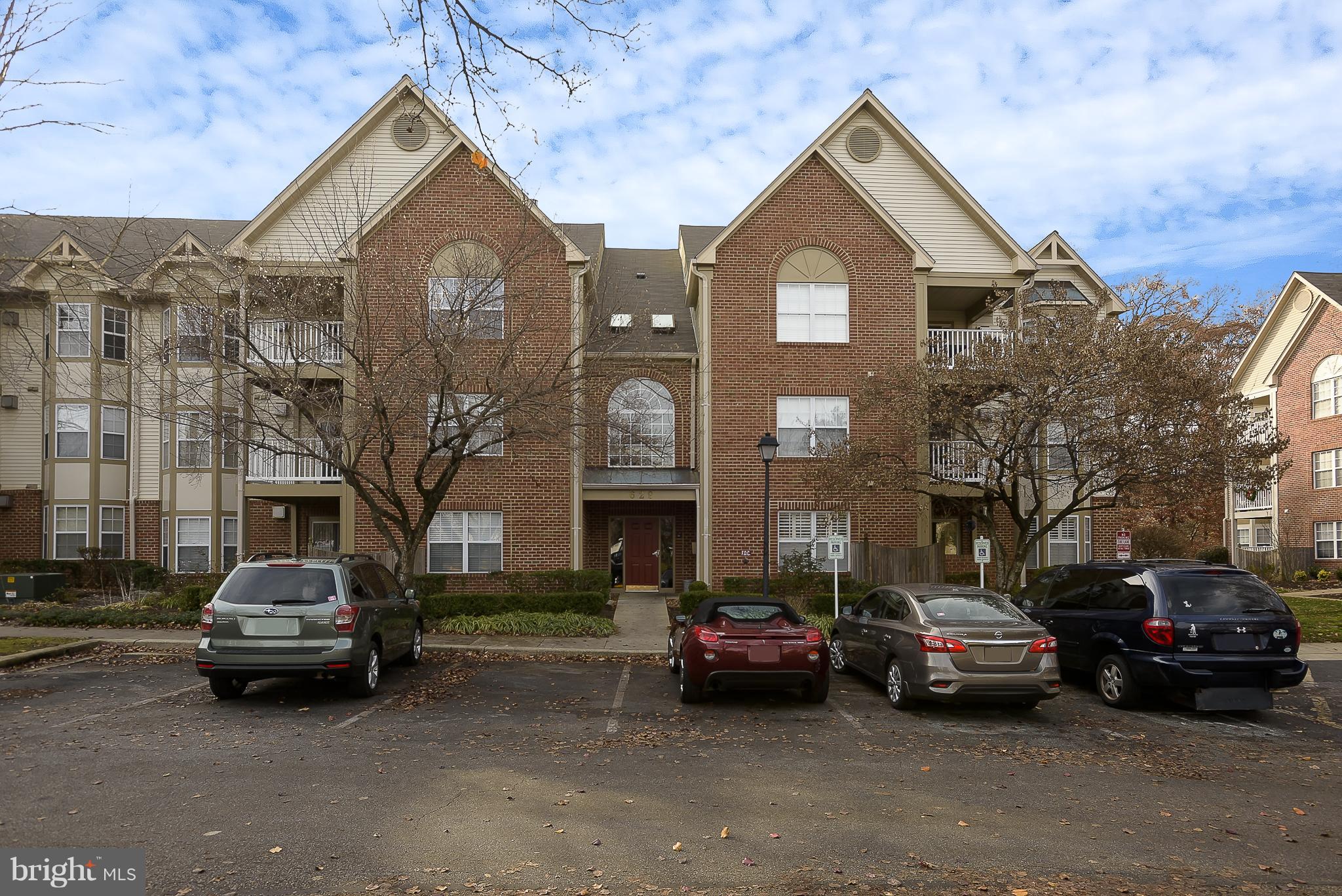 HARBOUR GATES - Residential