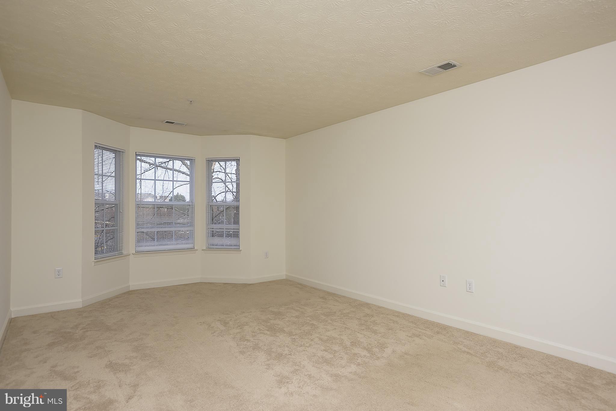 HARBOUR GATES - Residential