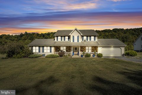 310 GREENBRIAR ROAD ELLIOTTSBURG PA 17024