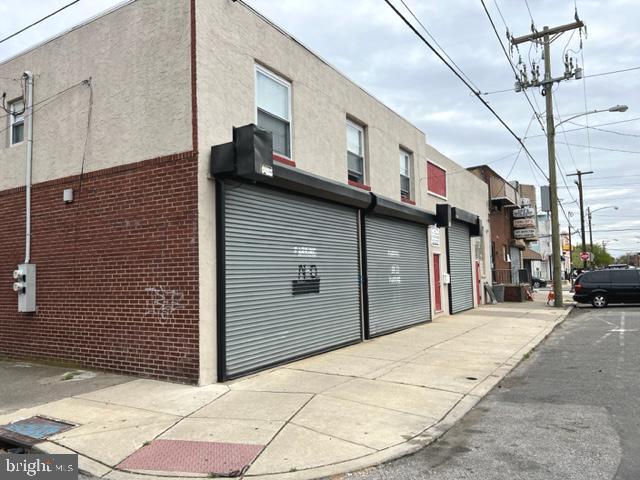 Garage for Rent - 760 +/- sq ft two door garage located in South Philadelphia. Amazing storage space! West Passyunk location, very close to all major highways and bridges. Water and electric. Alarm is available for activation, tenant's expense. This is a must-see!