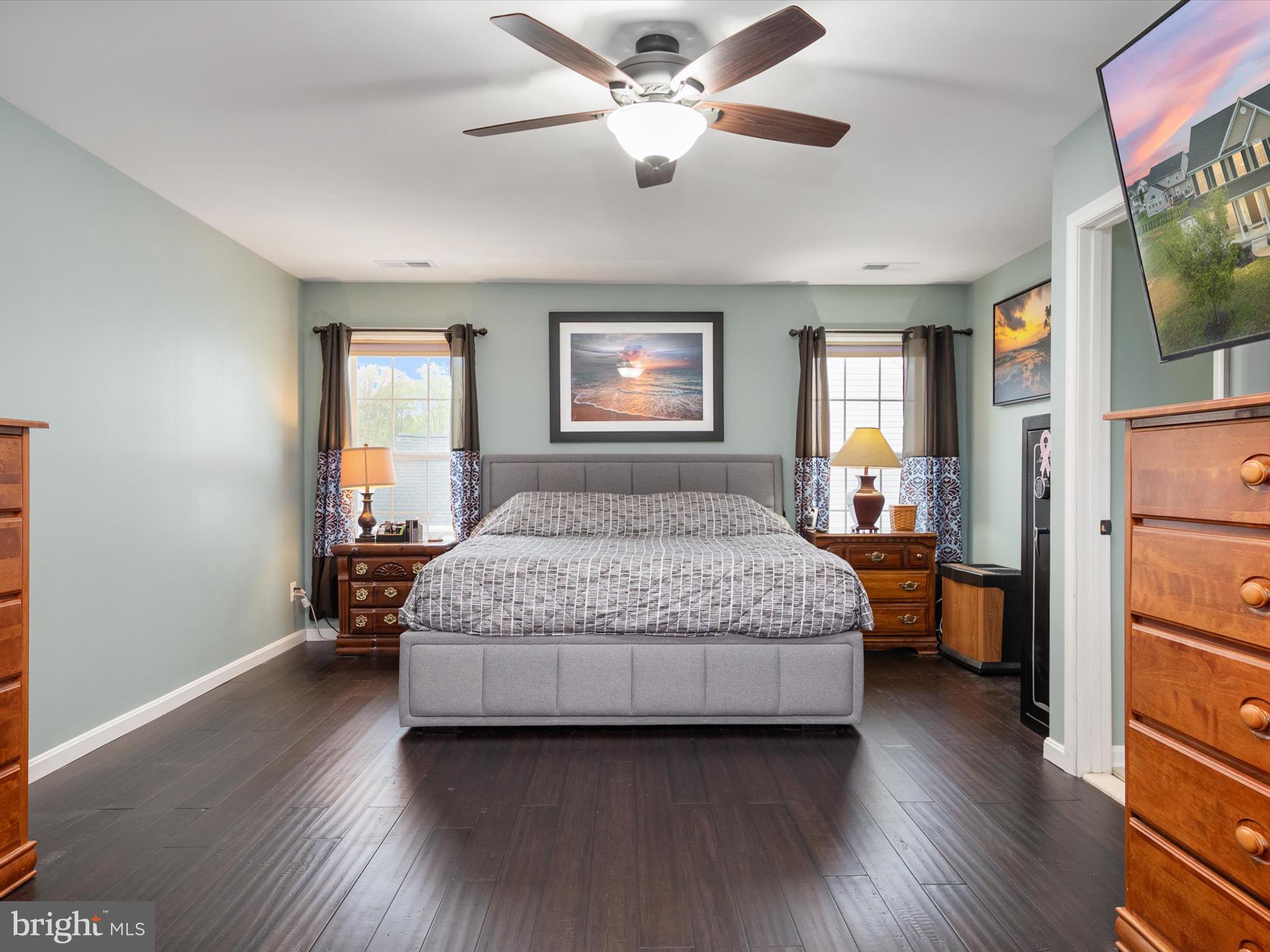 NORTH BROOK - Residential