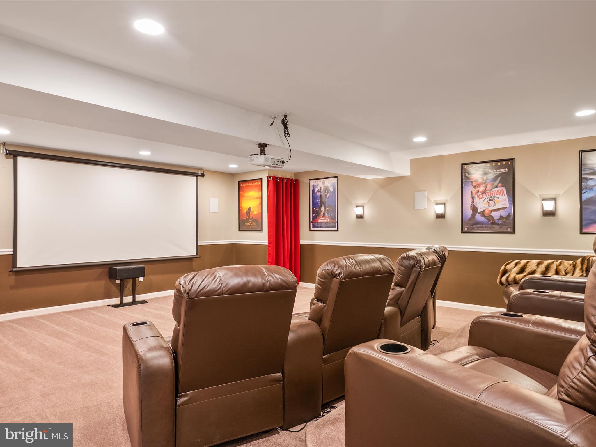 NORTH BROOK - Residential