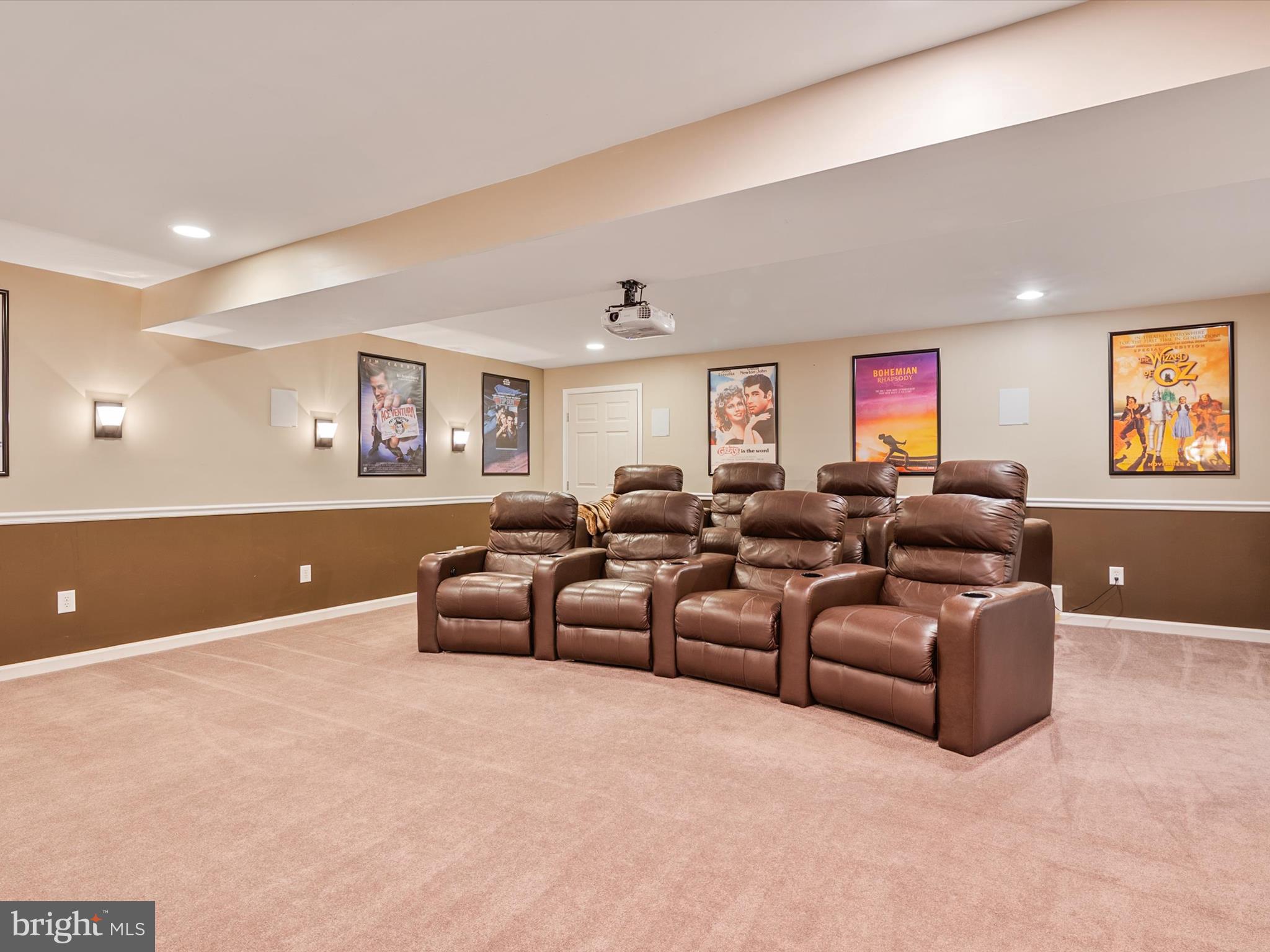 NORTH BROOK - Residential