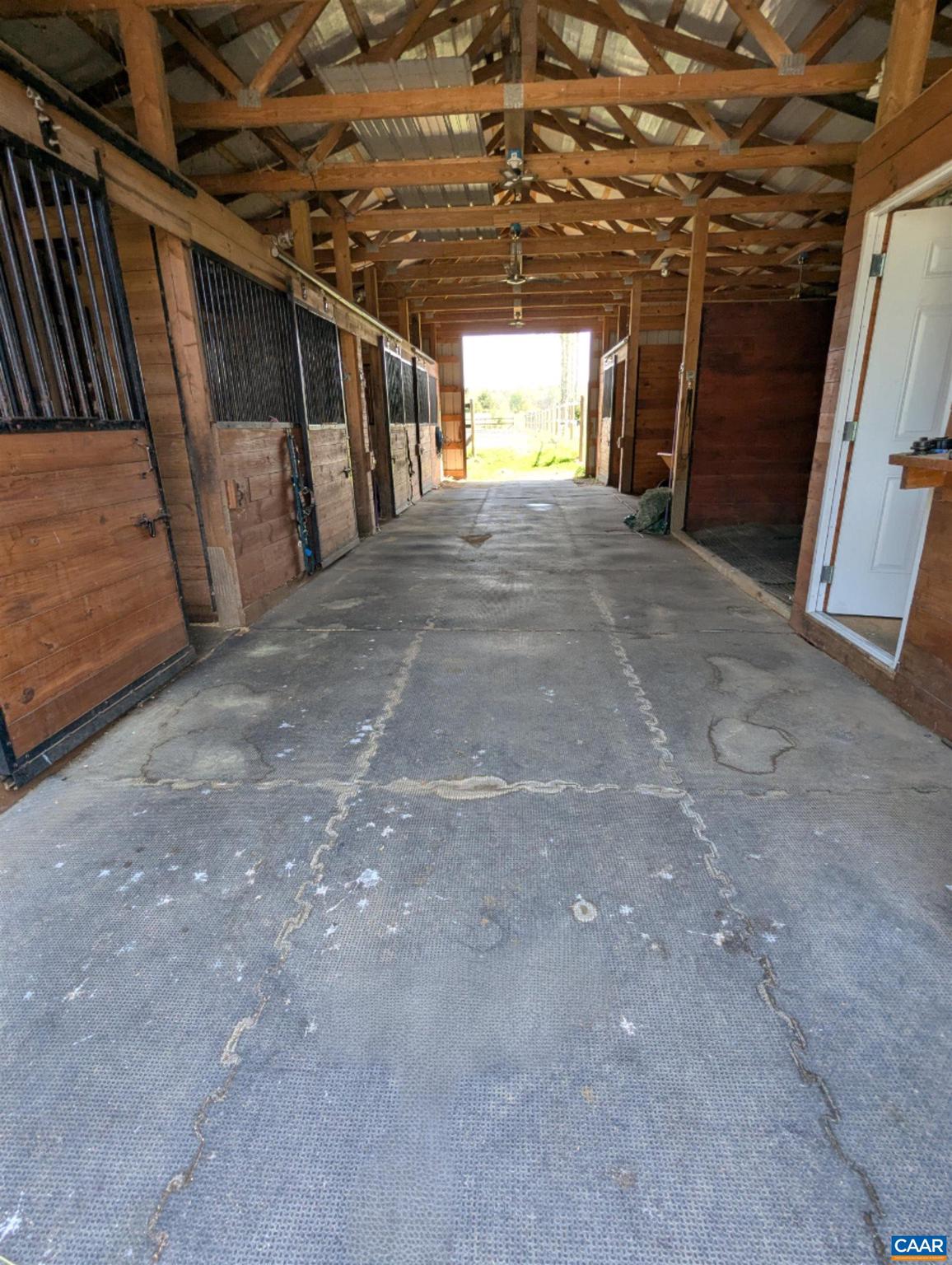 4064 DEEP CREEK RD