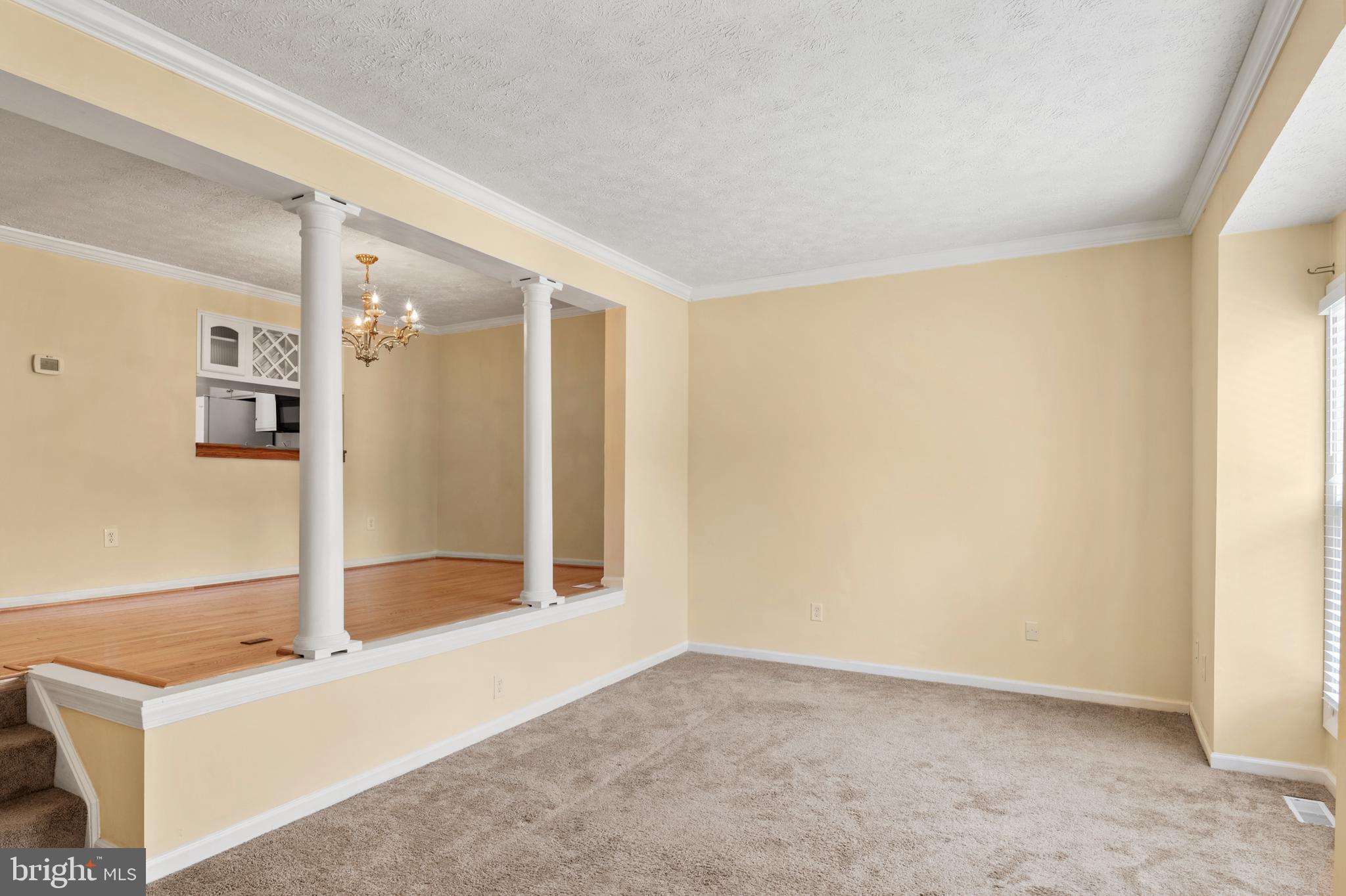 KINGS MEADE - Residential