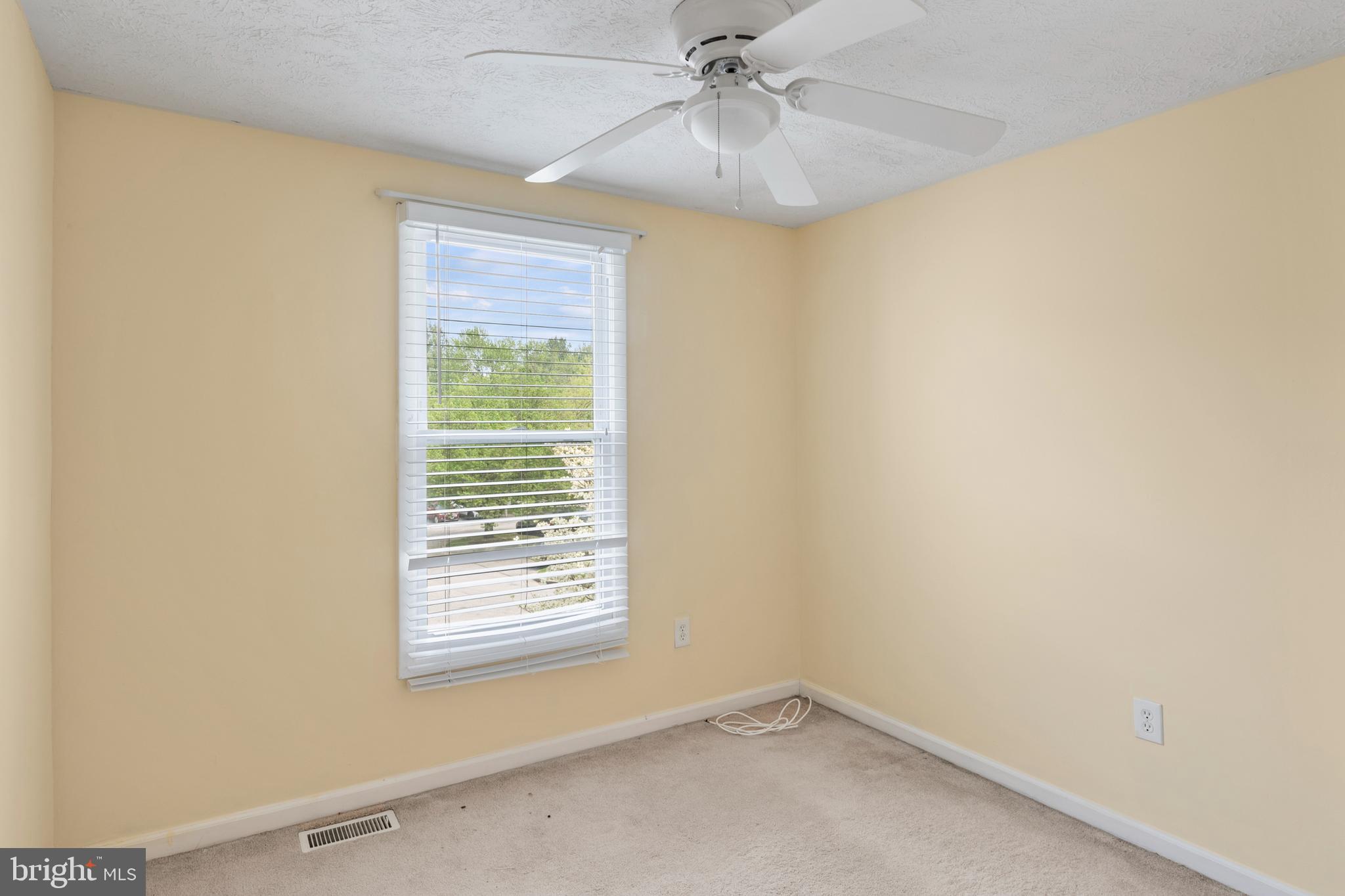 KINGS MEADE - Residential