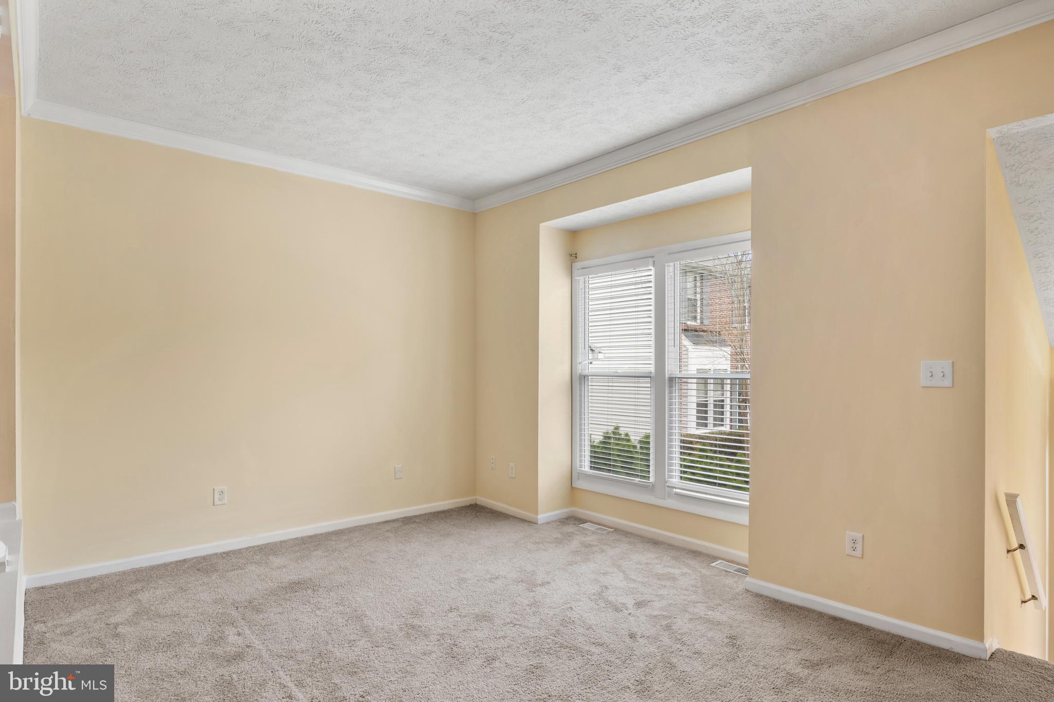 KINGS MEADE - Residential