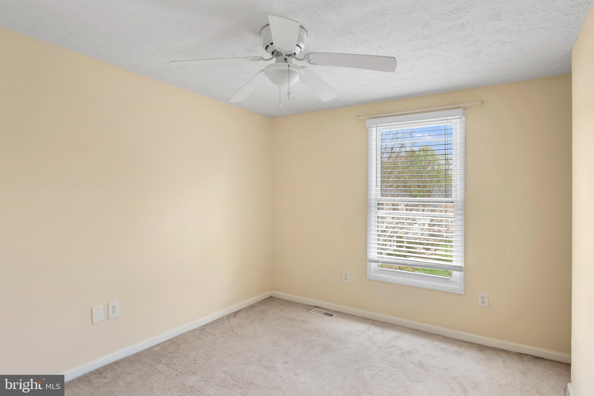 KINGS MEADE - Residential