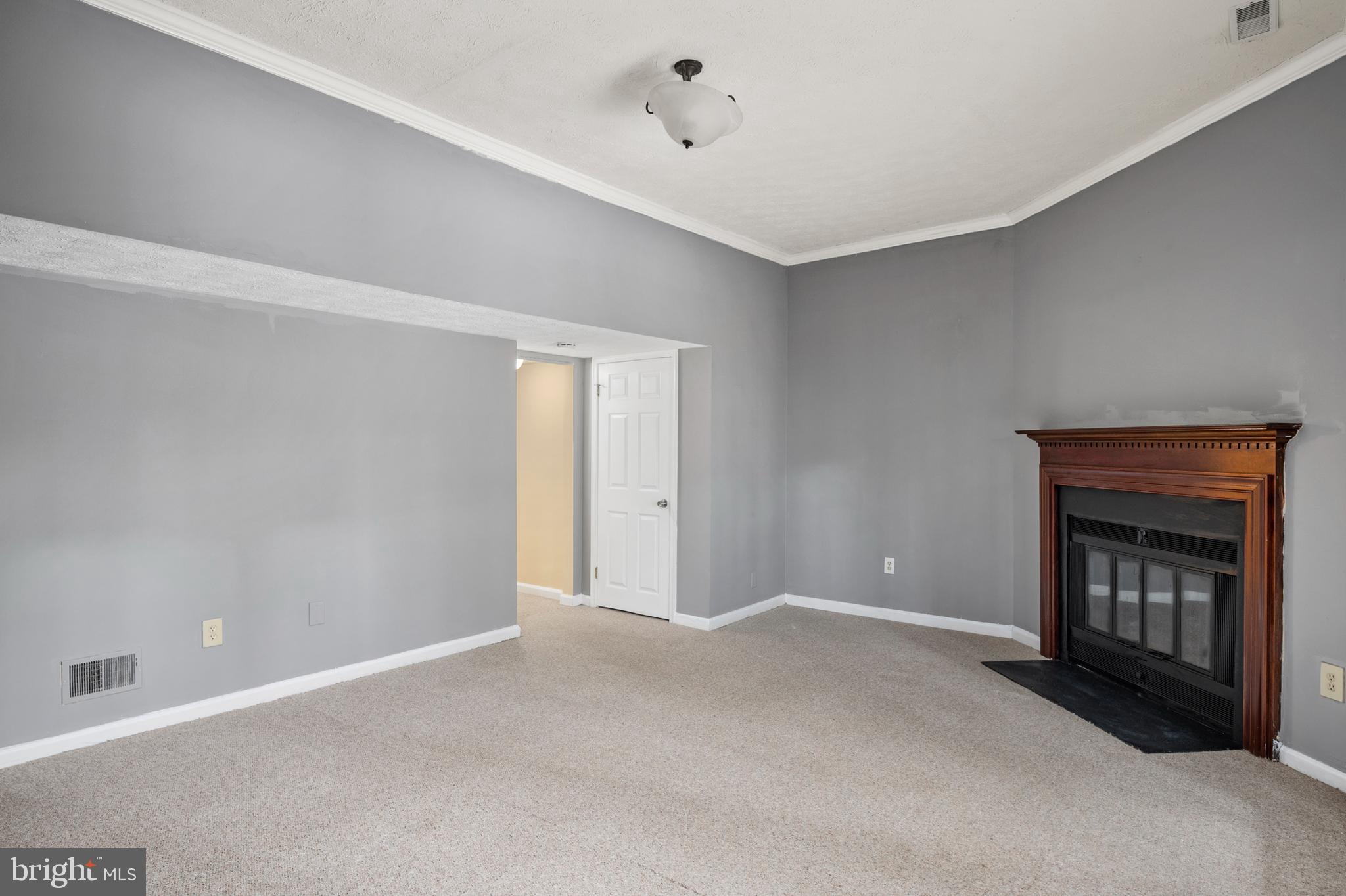 KINGS MEADE - Residential