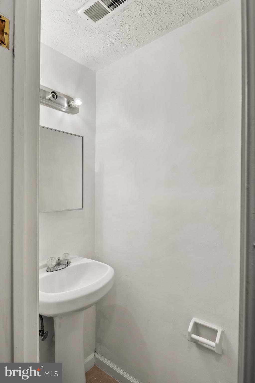 KINGS MEADE - Residential