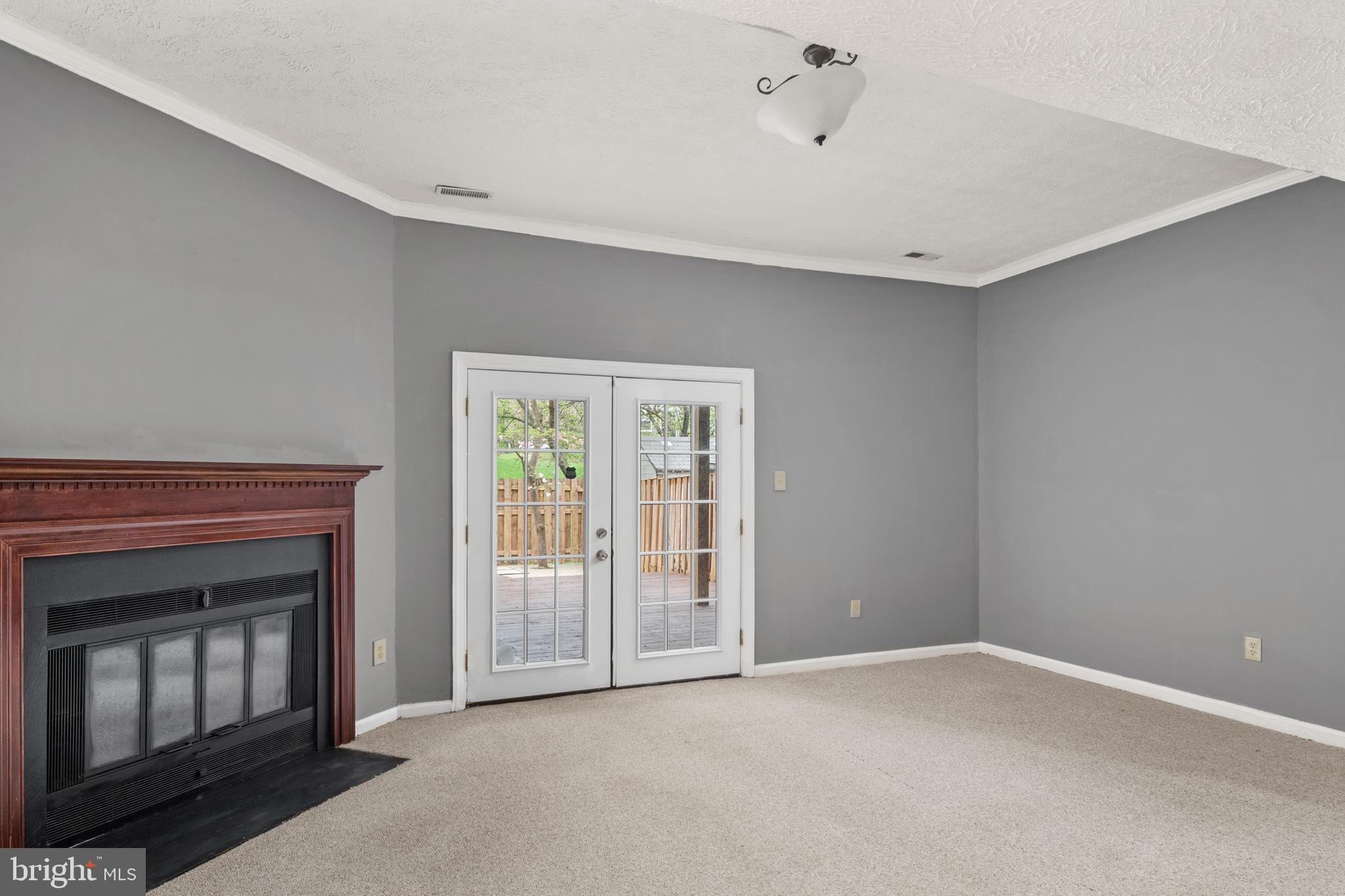 KINGS MEADE - Residential