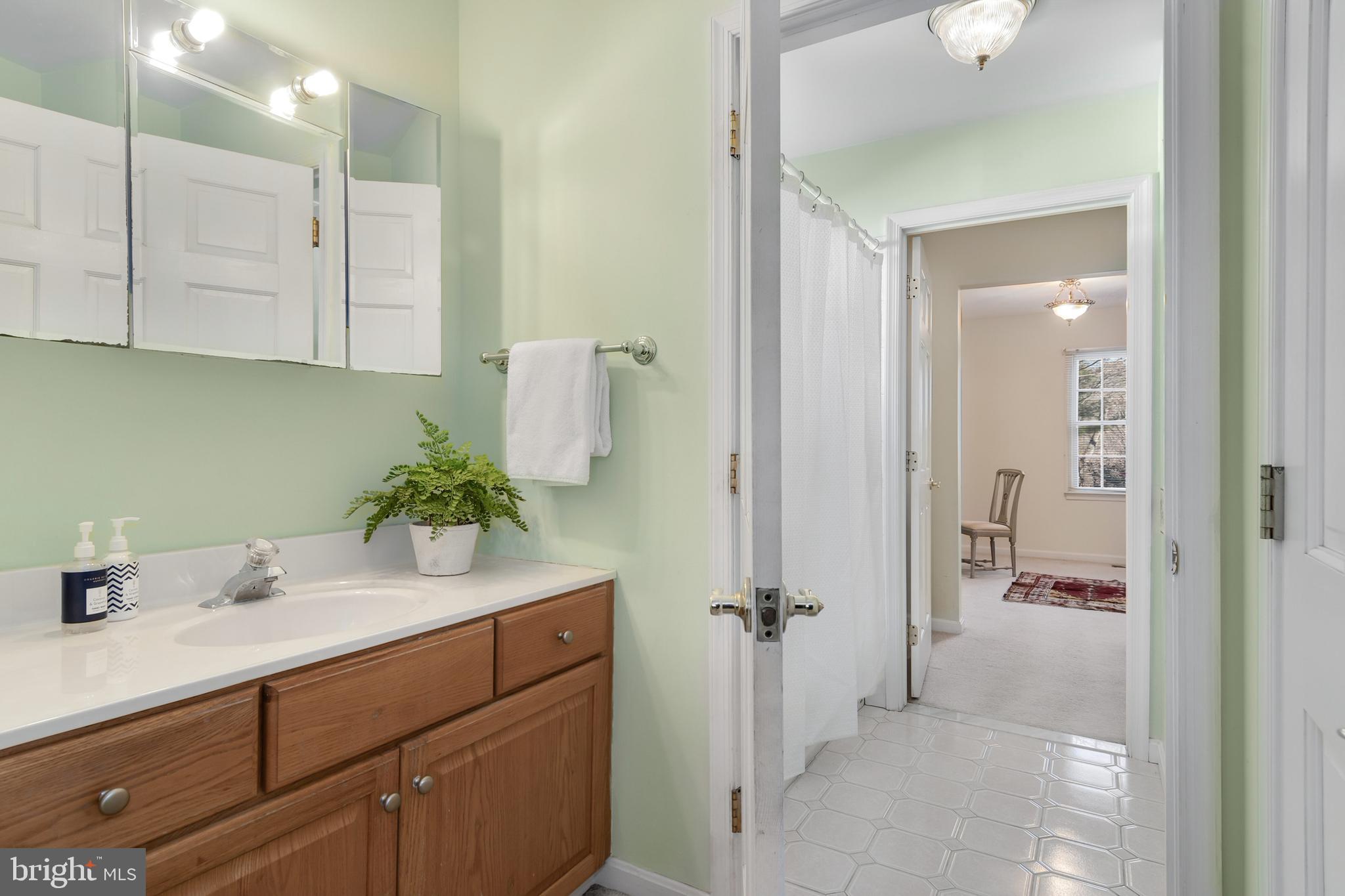 PAPERMILL XING - Residential