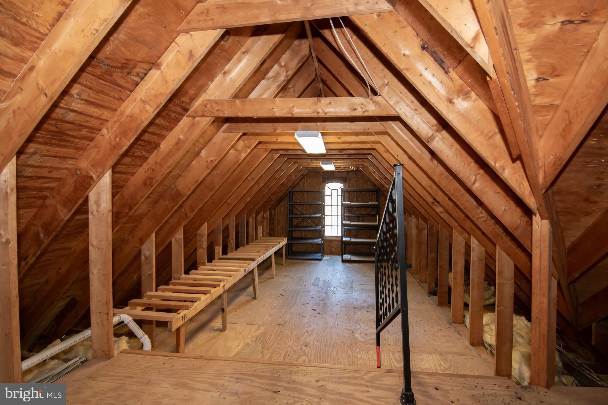 PAPERMILL XING - Residential