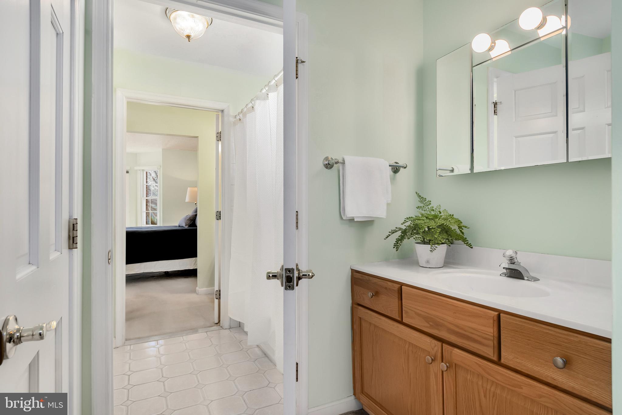 PAPERMILL XING - Residential