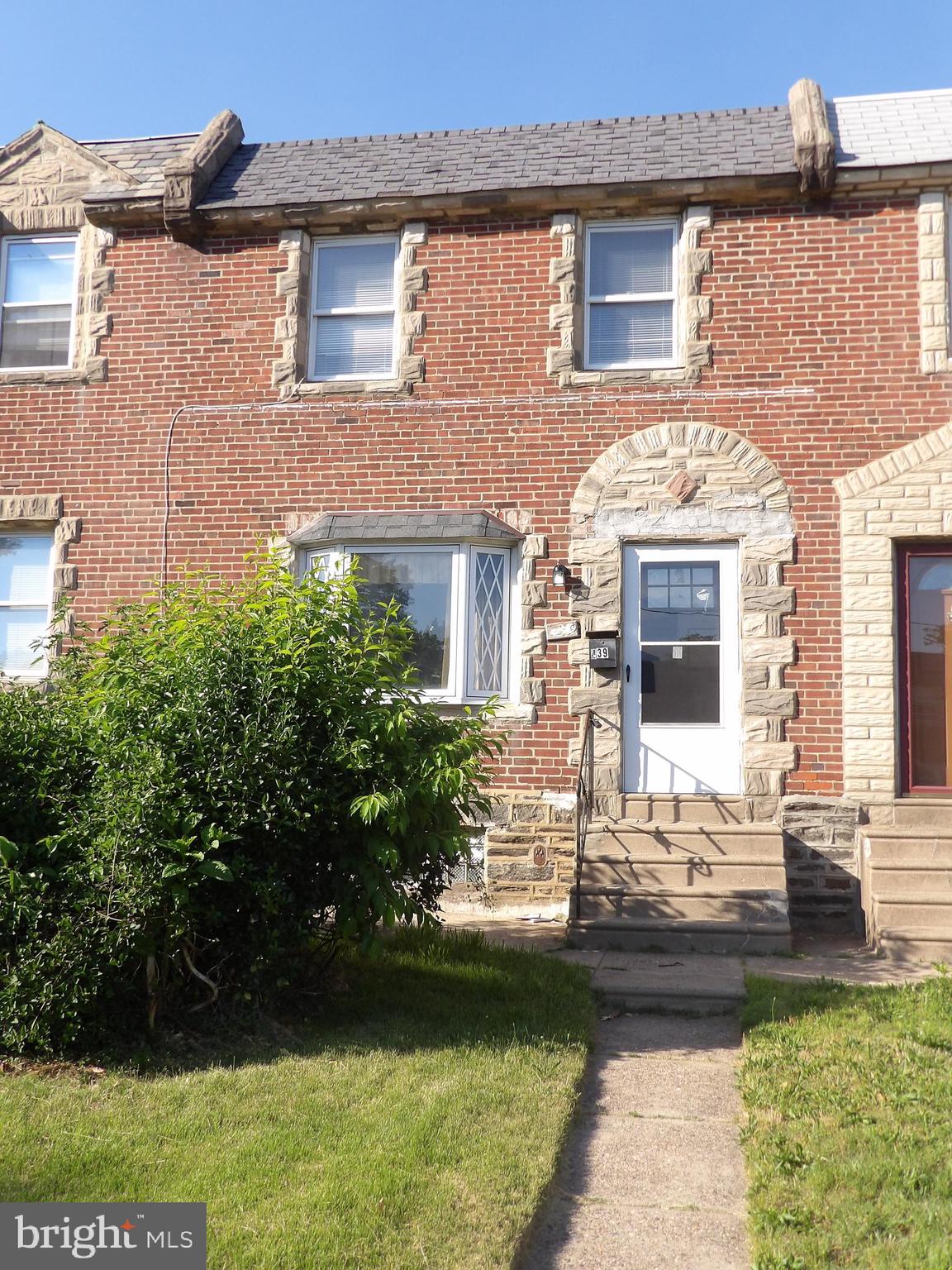 439 E HOWELL STREET