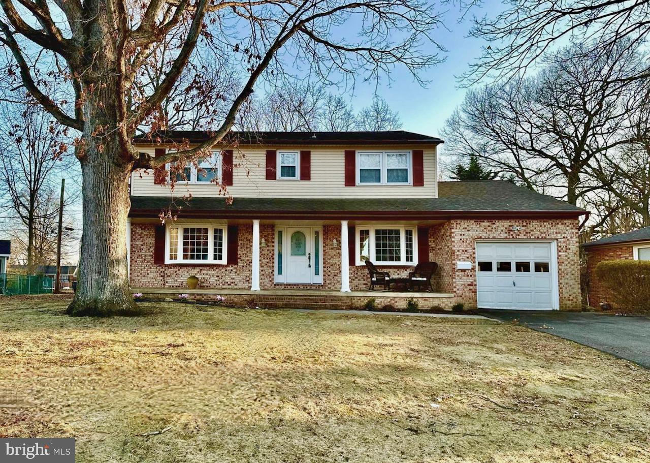 VAN DYKE VILLAGE - Residential