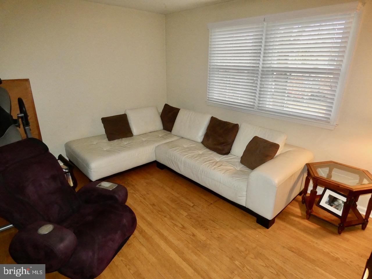 VAN DYKE VILLAGE - Residential